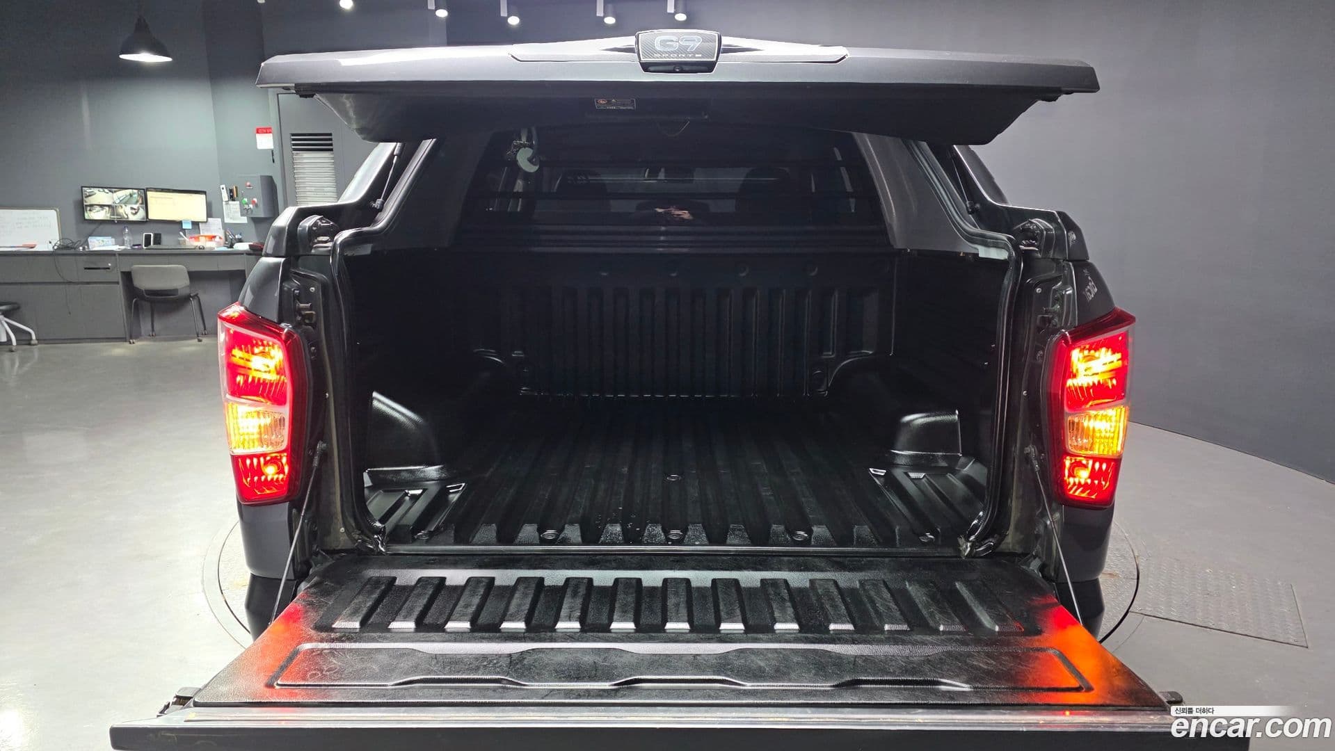 Main__Slider__Photo:Rexton KG_Mobility_Ssangyong 2018.4-19