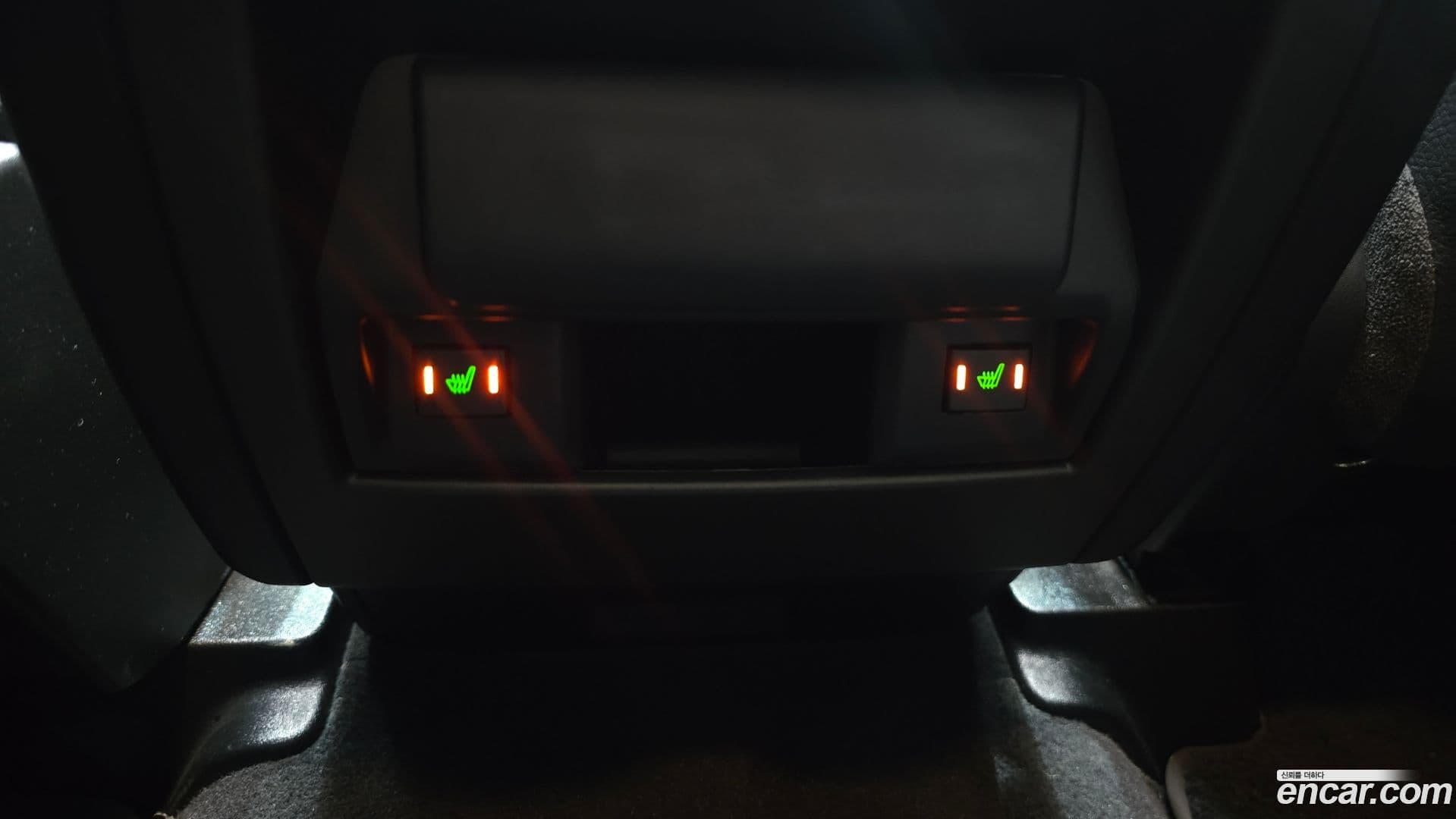 Main__Slider__Photo:Discovery Land Rover 2014.5-17