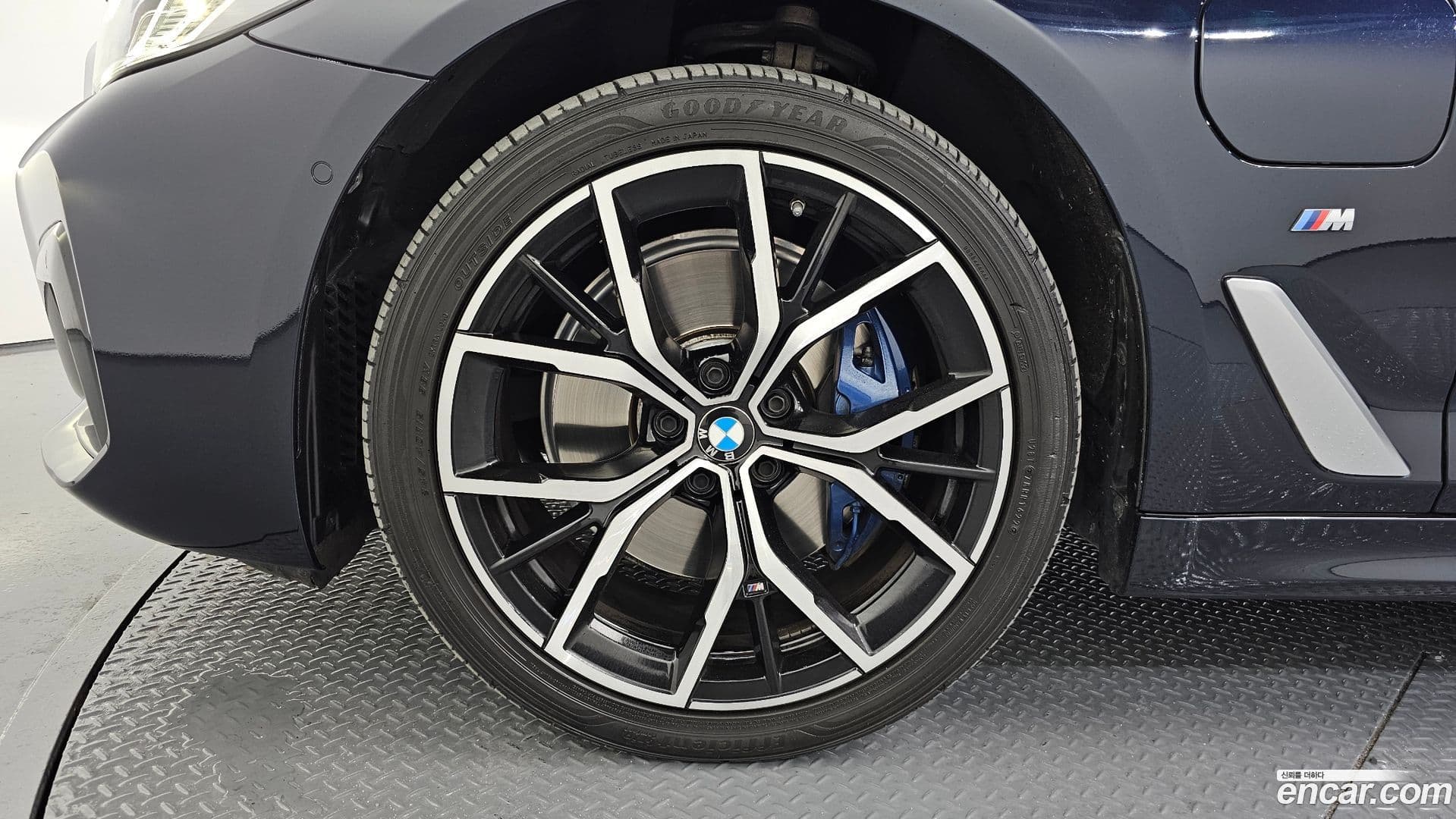 Main__Slider__Photo:5-Series BMW 2020.11-4