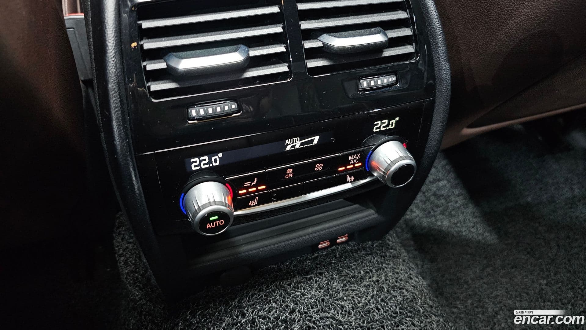 Main__Slider__Photo:5-Series BMW 2020.11-18