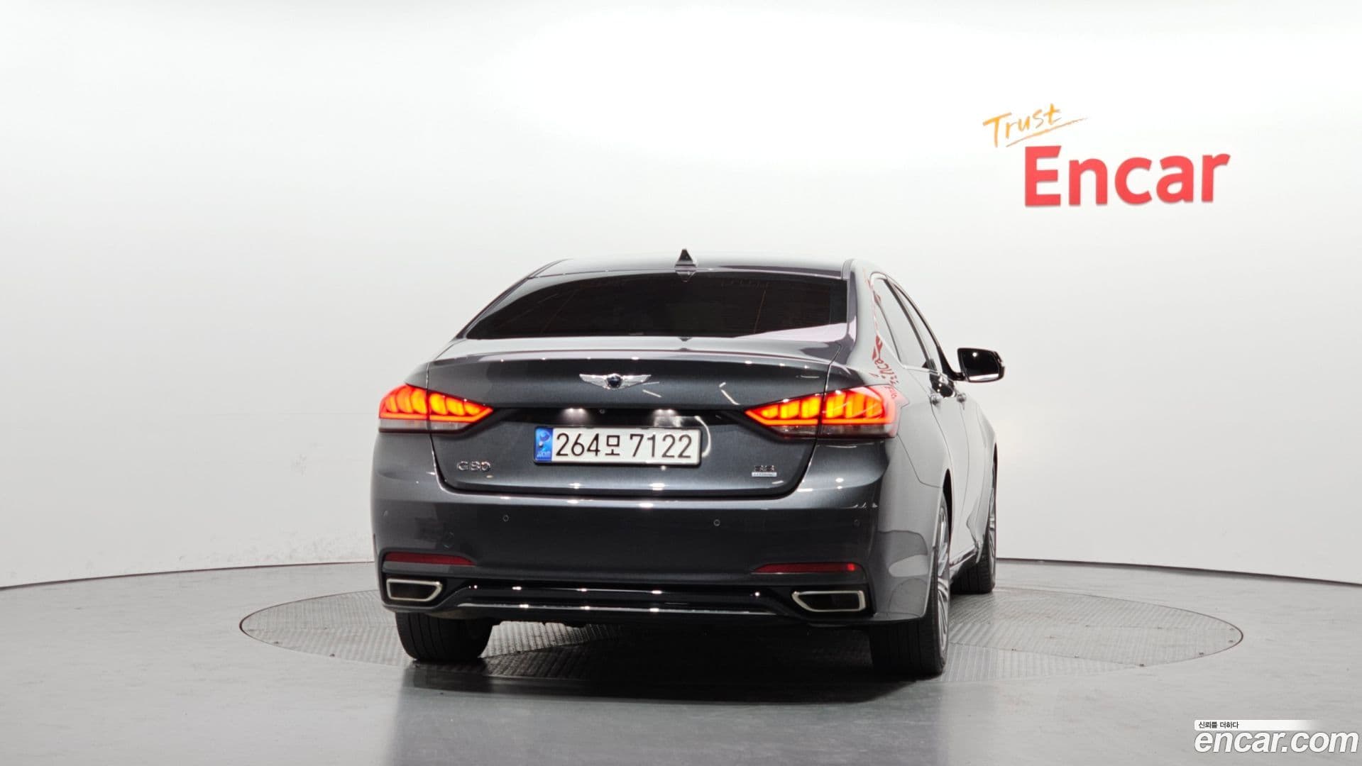 Main__Slider__Photo:G80 Genesis 2017.3-3