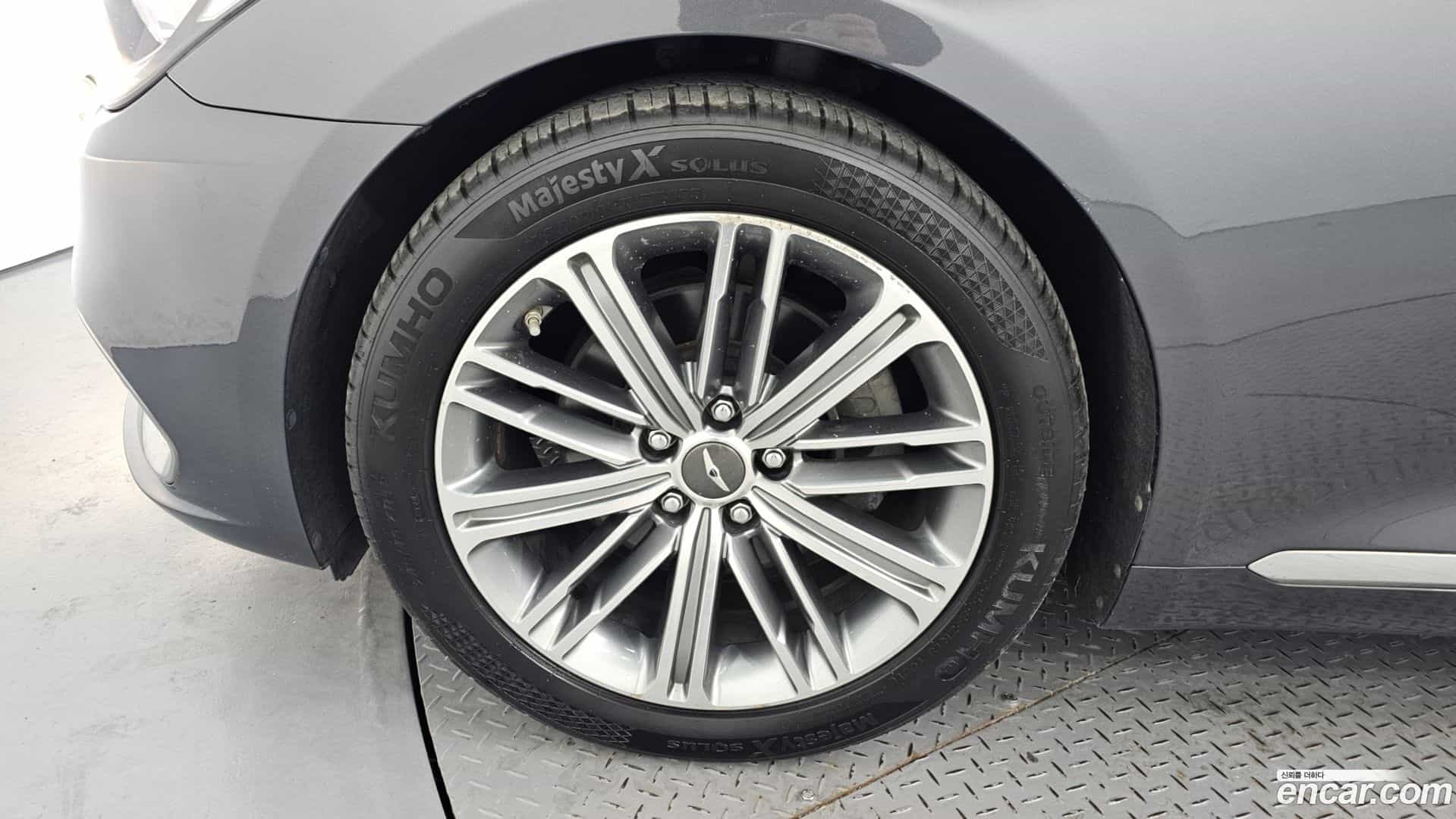 G80 Genesis 2017.3-OUTER-005