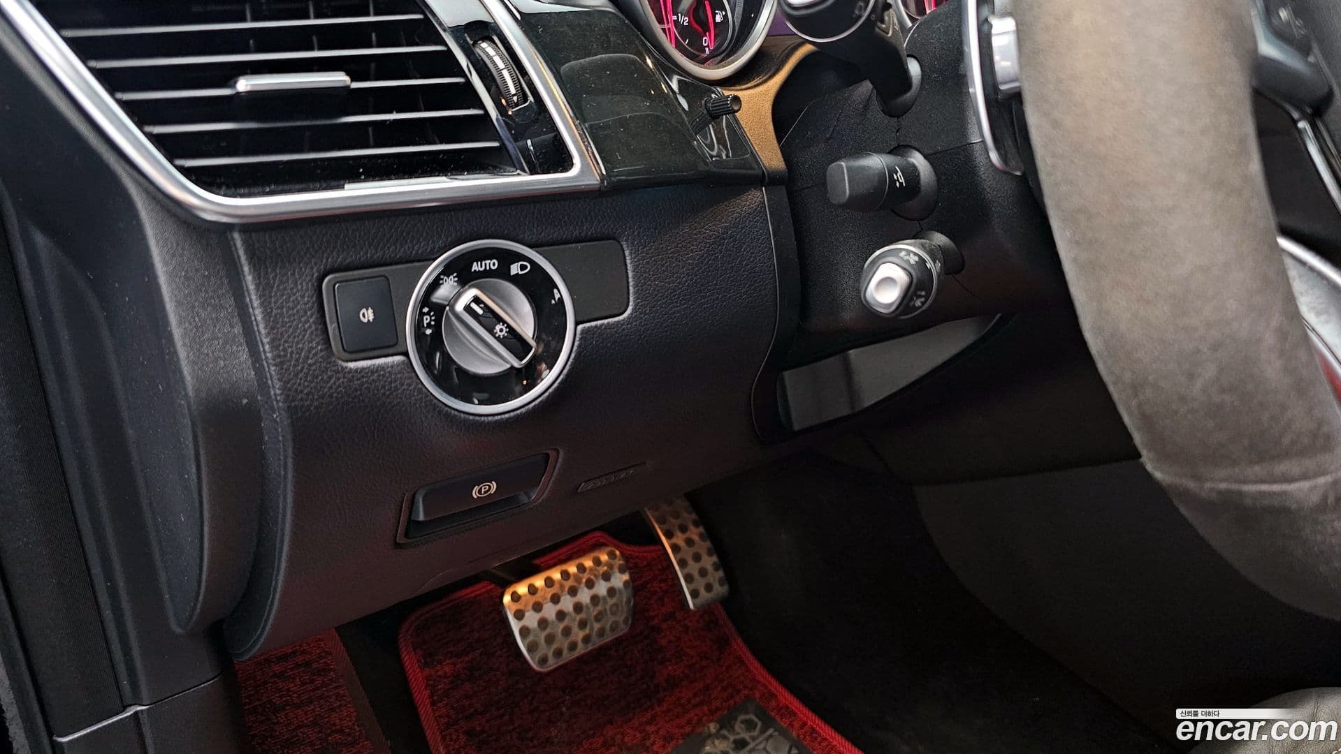 Main__Slider__Photo:GLE-Class Mercedes-Benz 2016.2-16