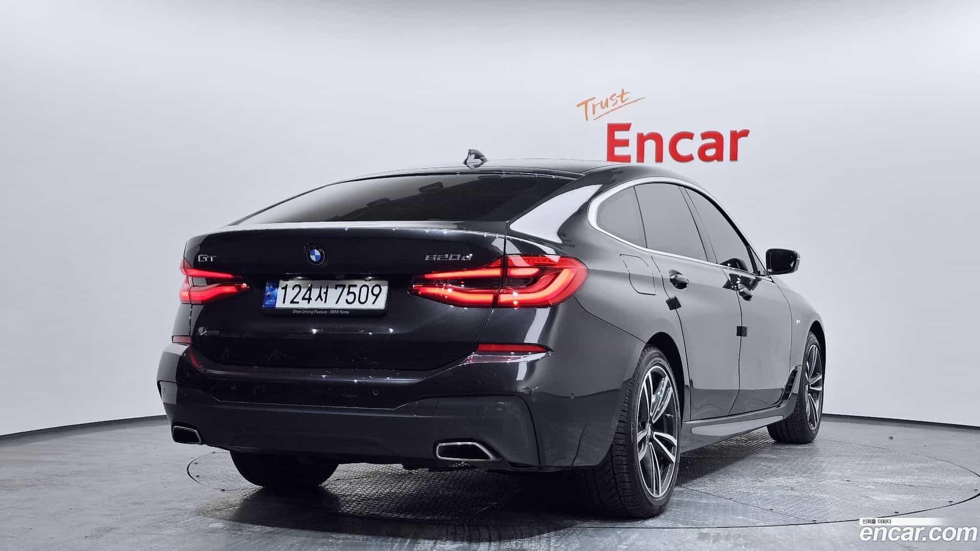 Gran Turismo BMW 2020.11-OUTER-002