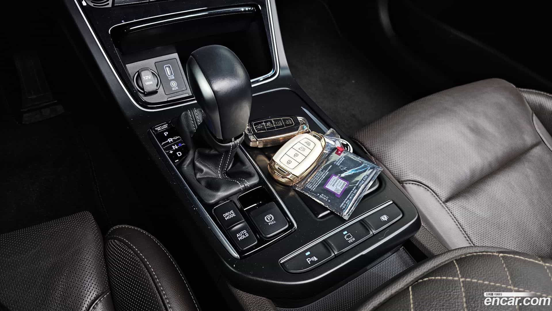 Grandeur Hyundai 2018.5-INNER-009