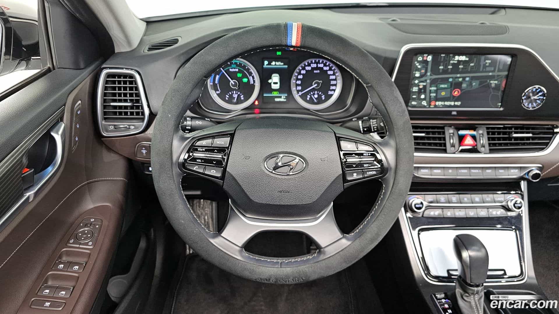 Grandeur Hyundai 2018.5-OPTION-017