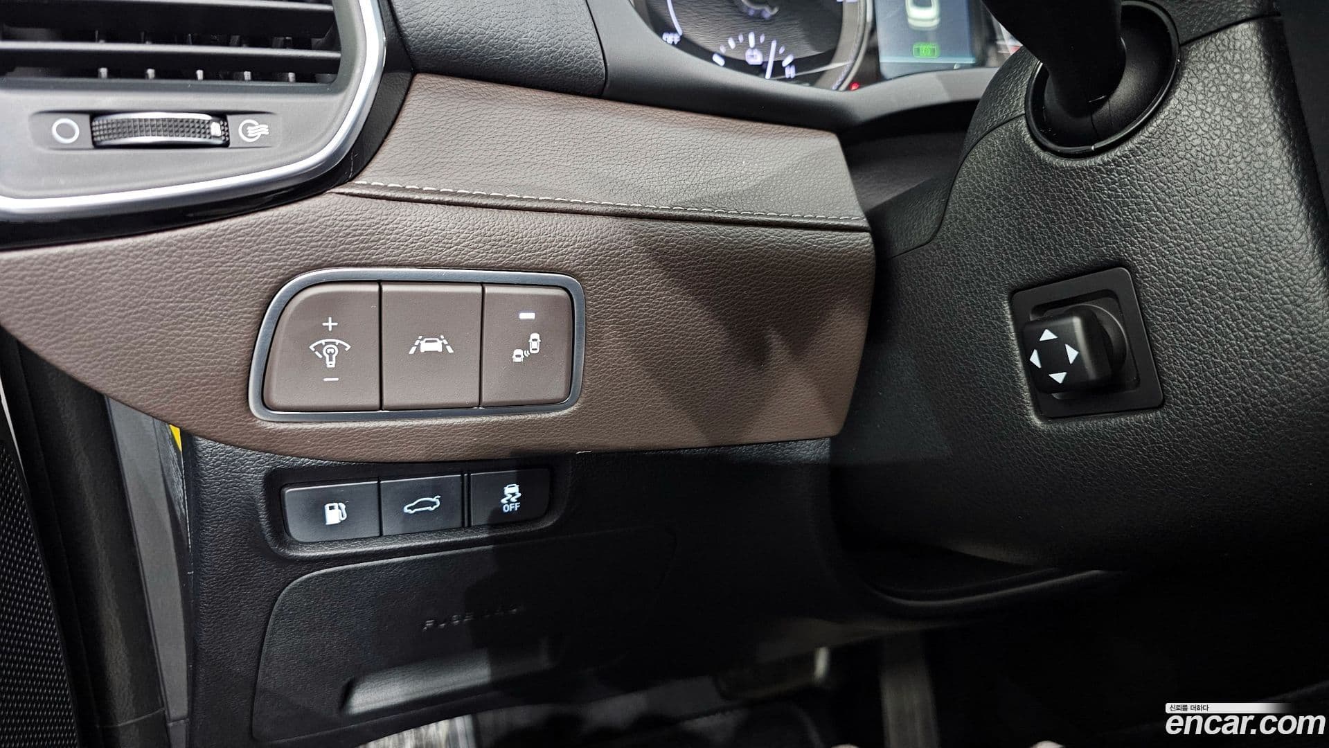 Main__Slider__Photo:Grandeur Hyundai 2018.5-13