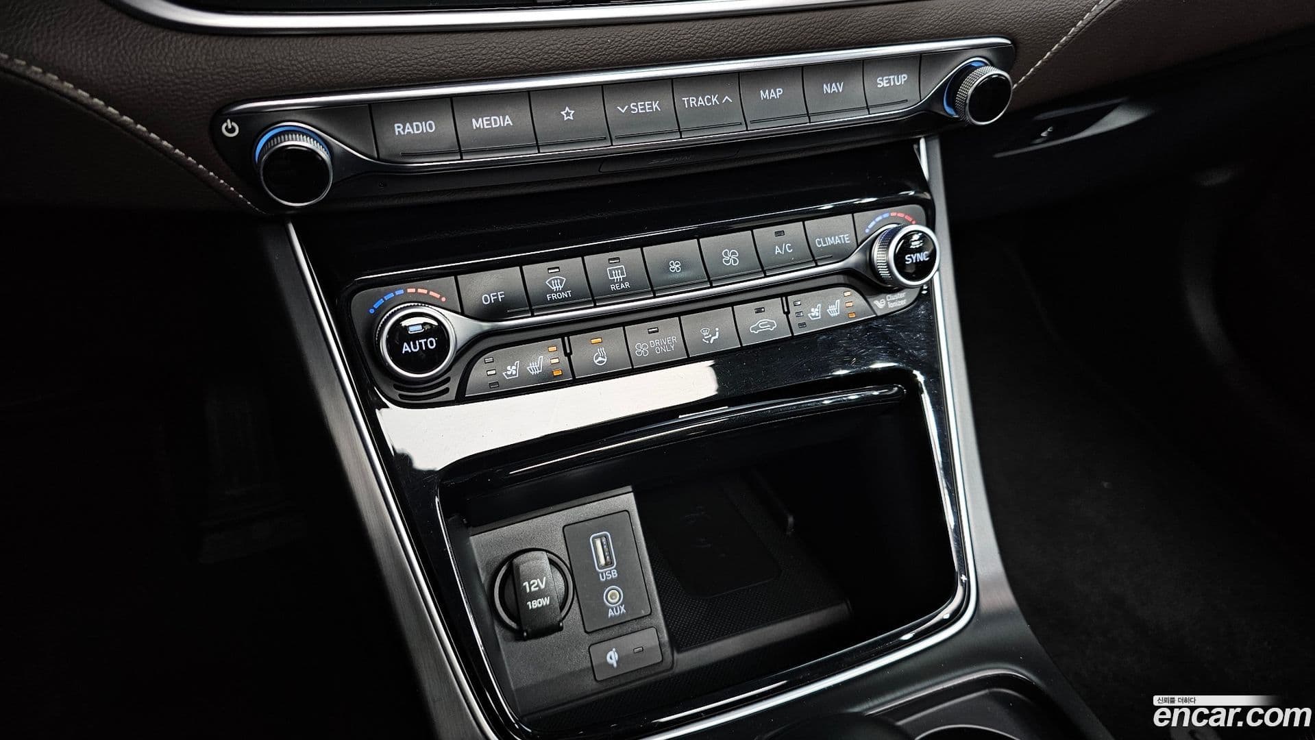 Main__Slider__Photo:Grandeur Hyundai 2018.5-16