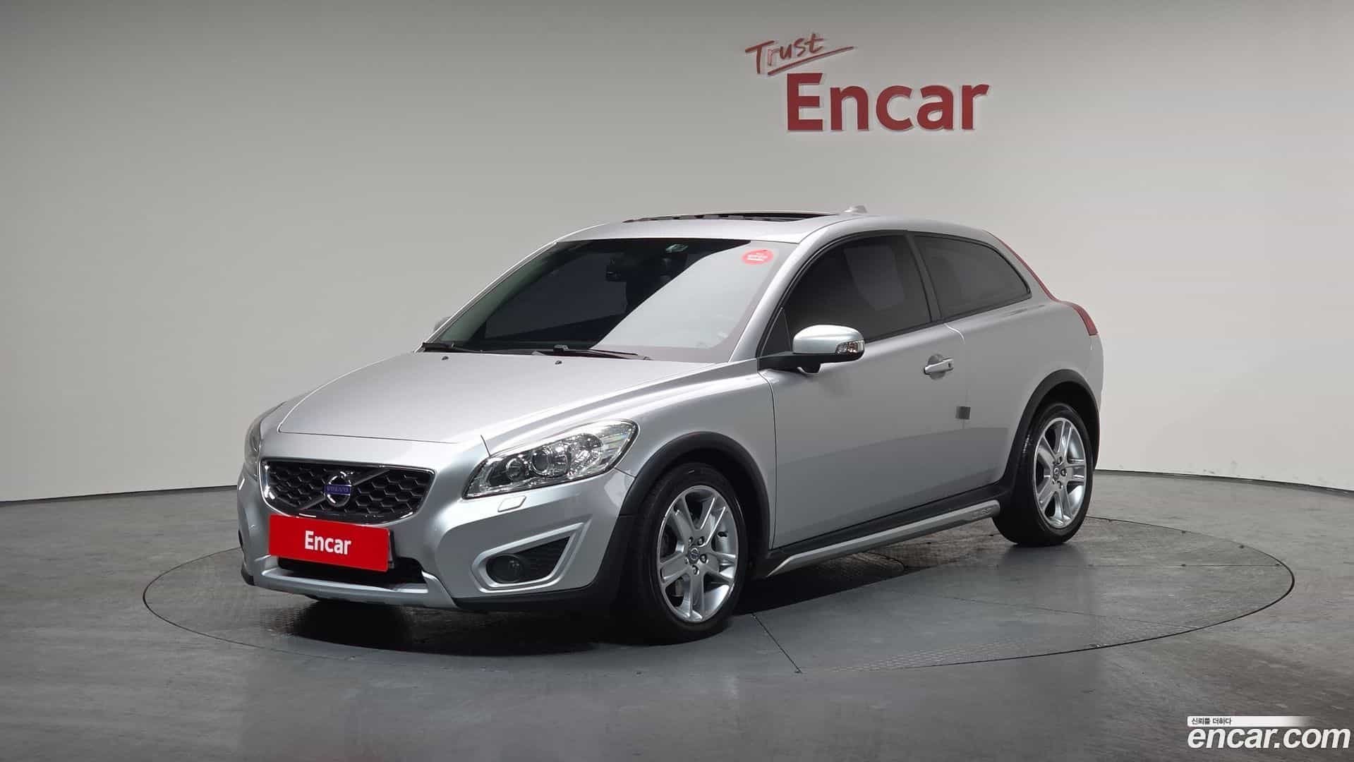 C30 Volvo 2010.1-OUTER-001