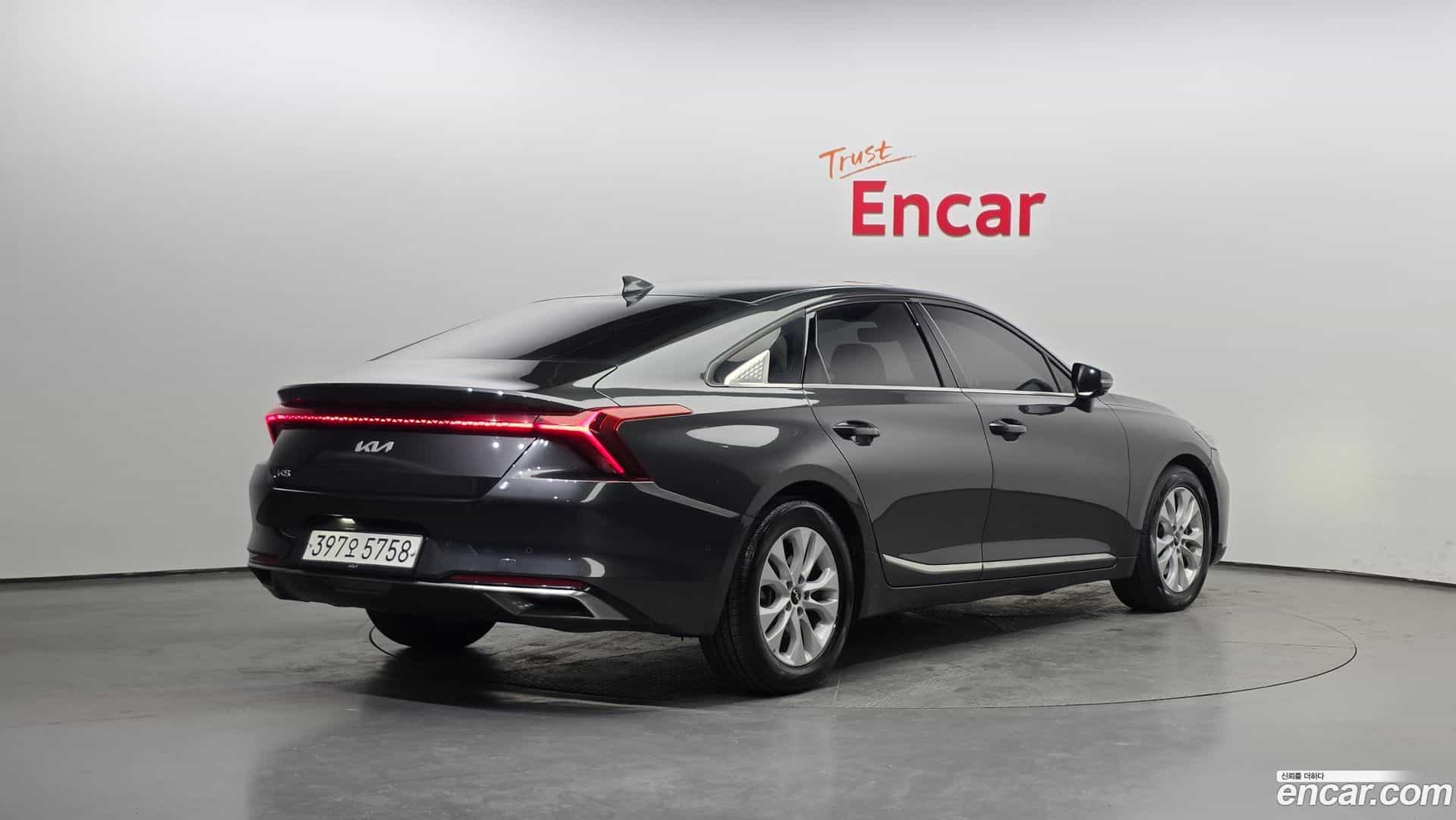 K8 Kia 2022.4-OUTER-002