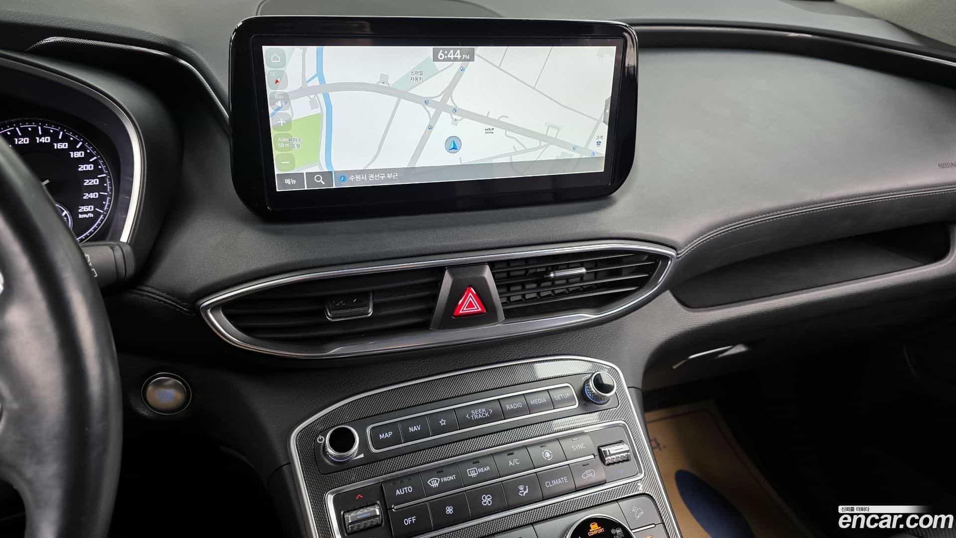 Santafe Hyundai 2021.1-OPTION-018