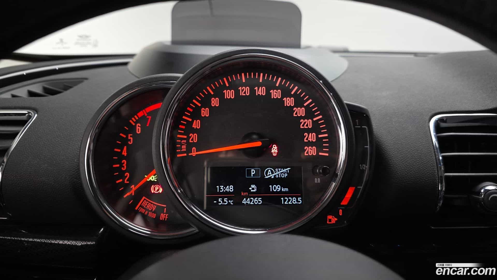 Clubman Mini 2020.3-INNER-008