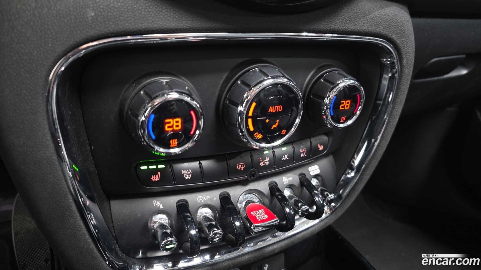 Main__Slider__Photo:Clubman Mini 2020.3-16