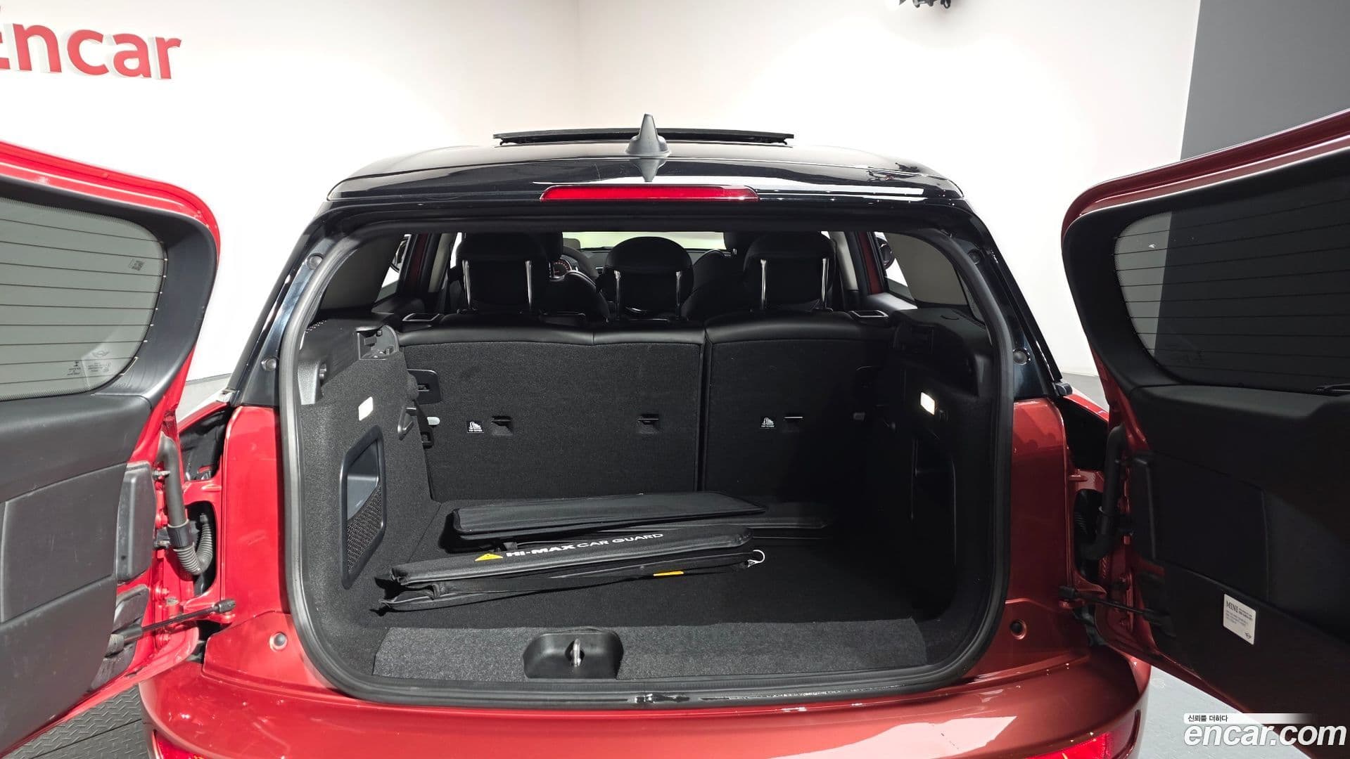 Main__Slider__Photo:Clubman Mini 2020.3-19