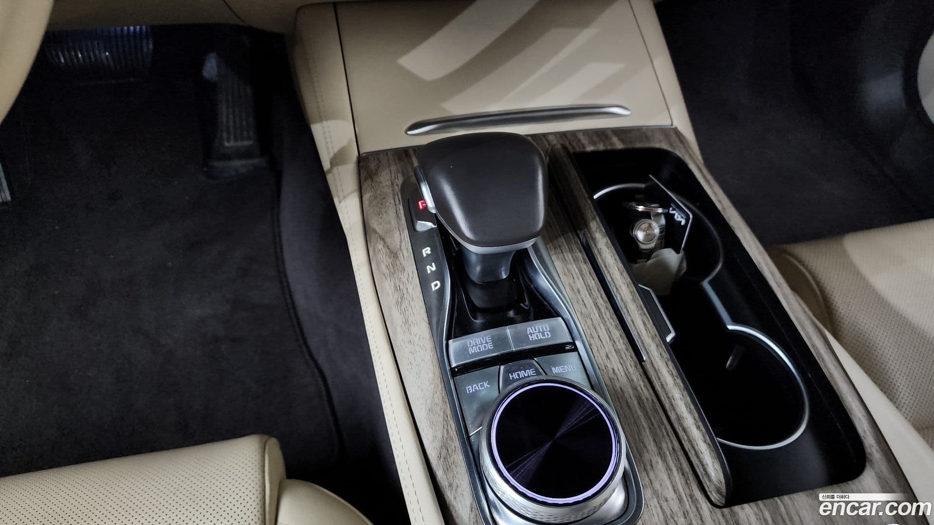 Main__Slider__Photo:K9 Kia 2021.9-8