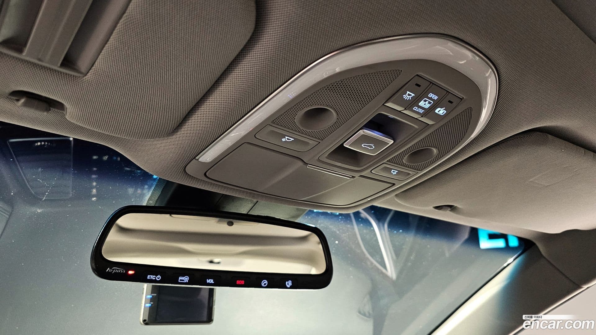 Main__Slider__Photo:Genesis Hyundai 2015.3-16