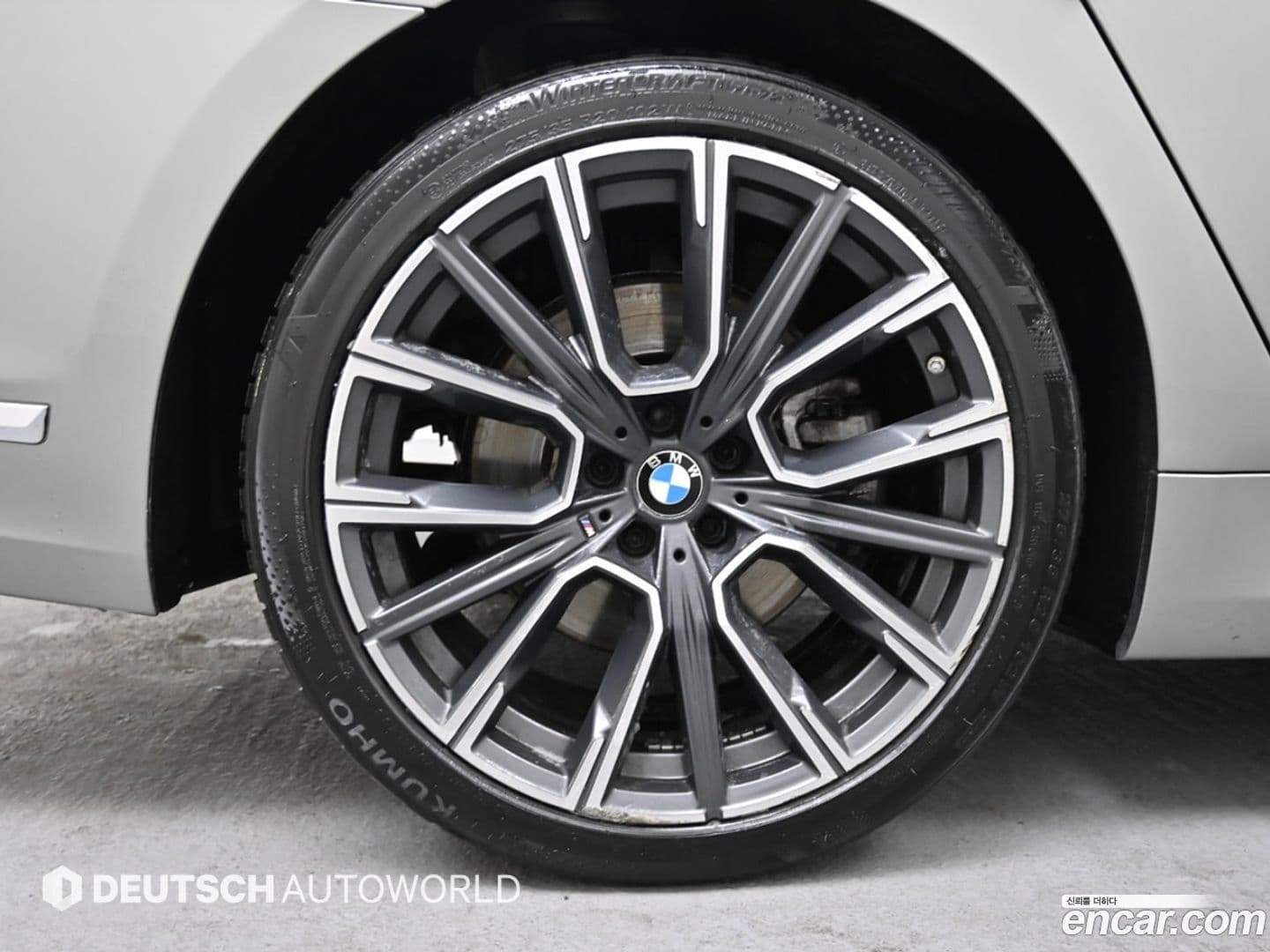 Main__Slider__Photo:7-Series BMW 2022.5-4