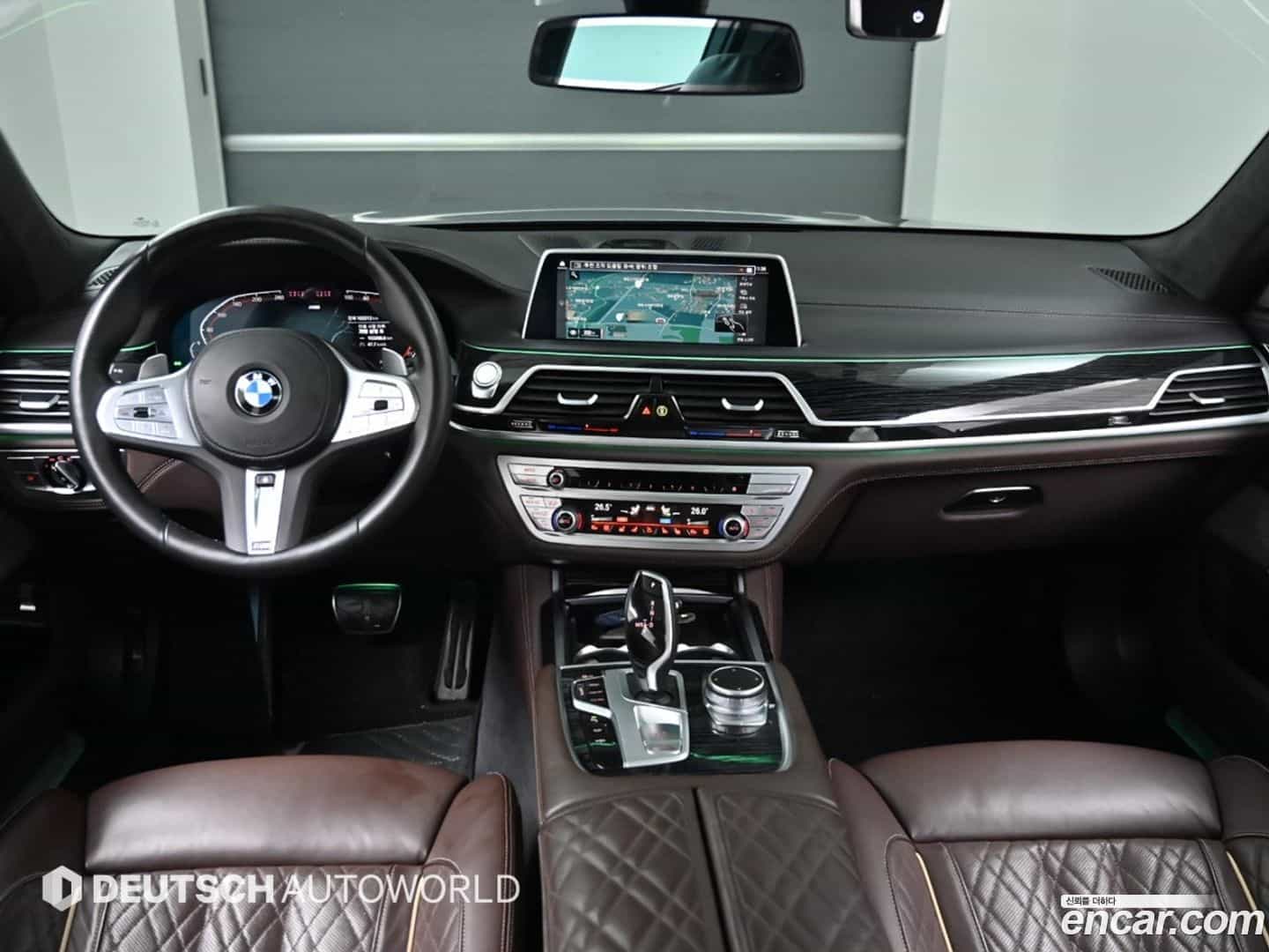 7-Series BMW 2022.5-INNER-007