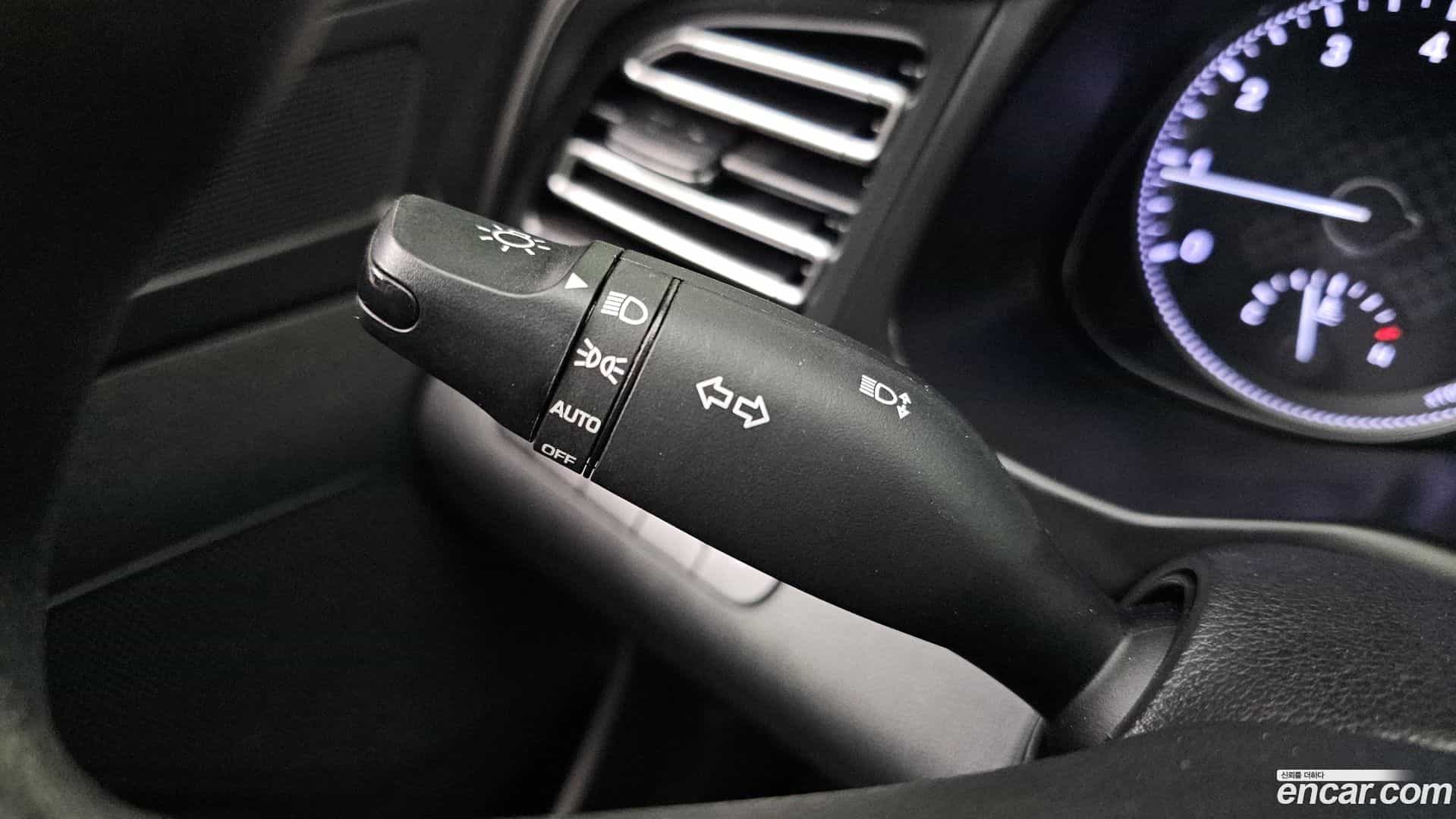 AVANTE Hyundai 2019.4-OPTION-021