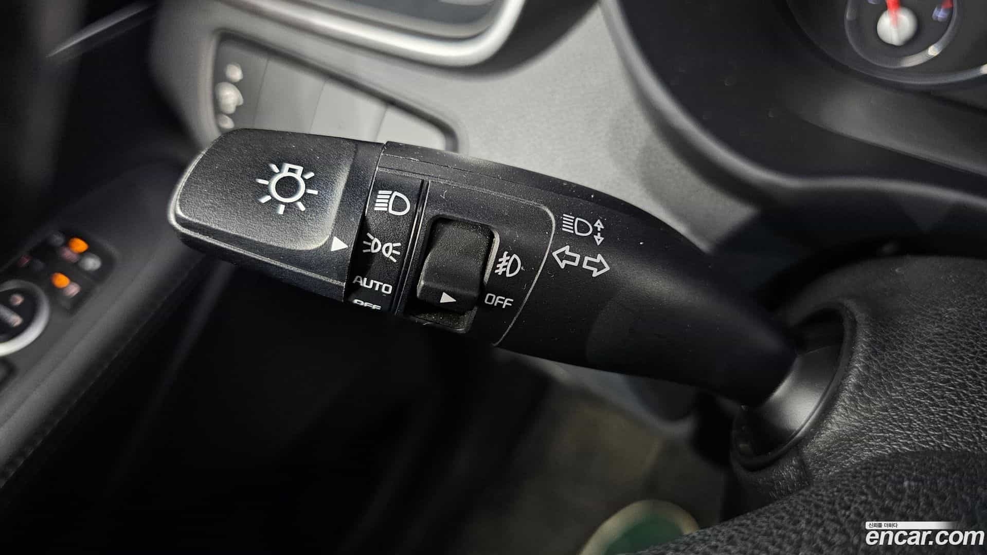 Sorento Kia 2016.1-OPTION-022