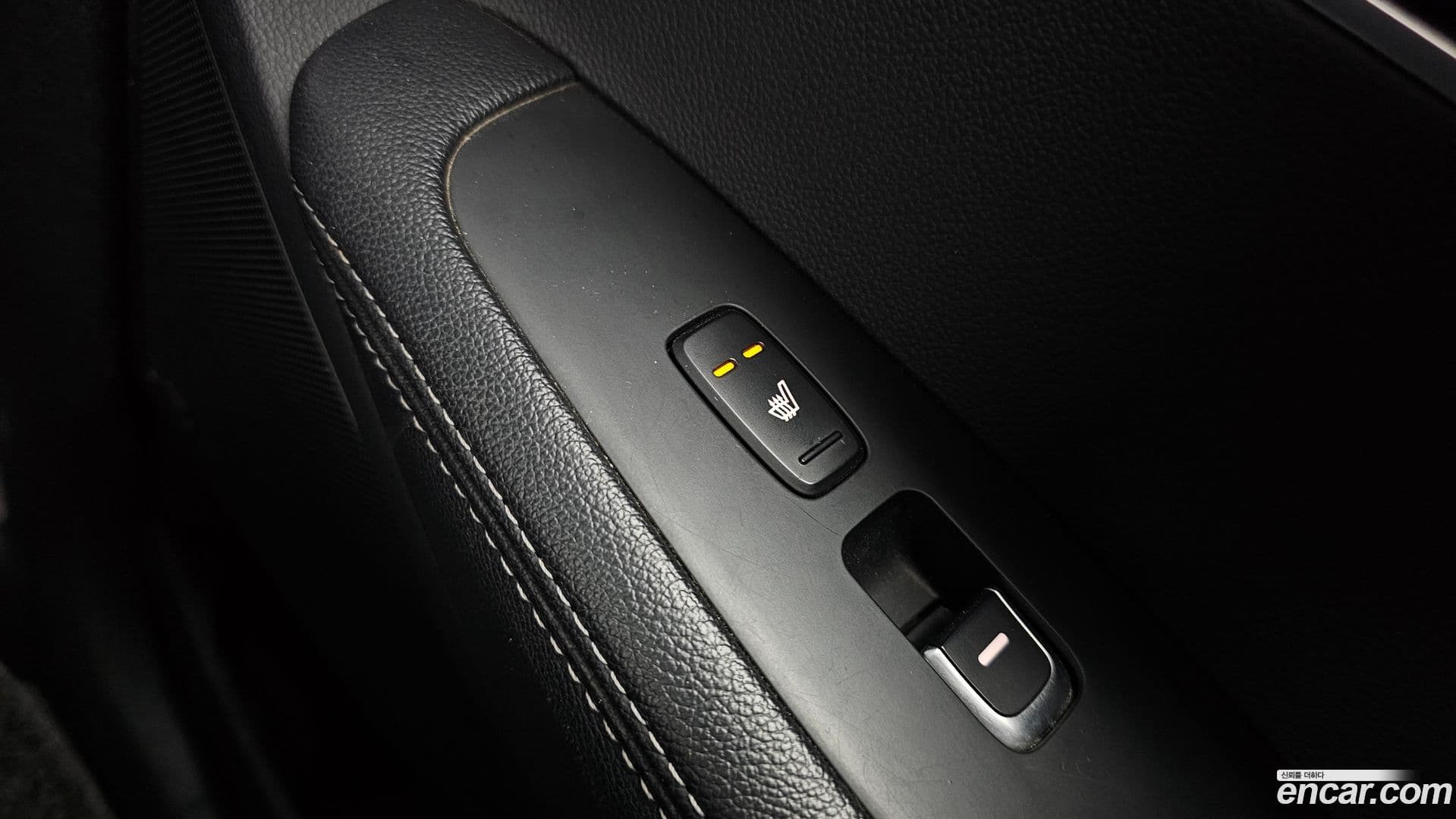 Main__Slider__Photo:Sorento Kia 2016.1-18