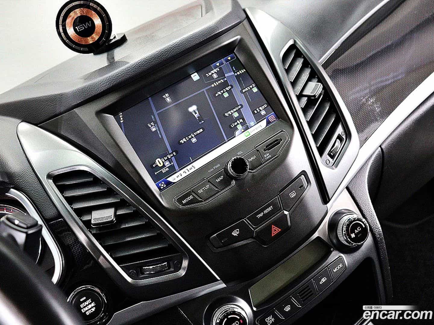 KORANDO KG_Mobility_Ssangyong 2018.0-INNER-006