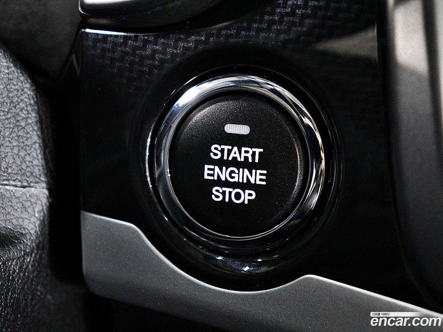 Main__Slider__Photo:KORANDO KG_Mobility_Ssangyong 2018.0-8