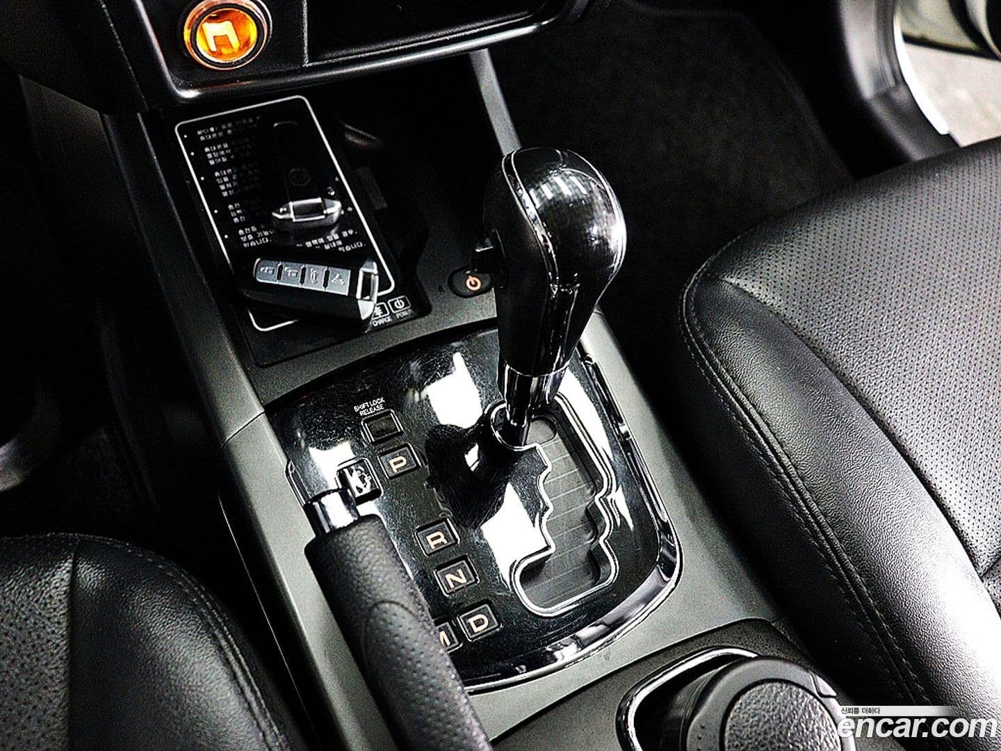 Main__Slider__Photo:KORANDO KG_Mobility_Ssangyong 2018.0-16