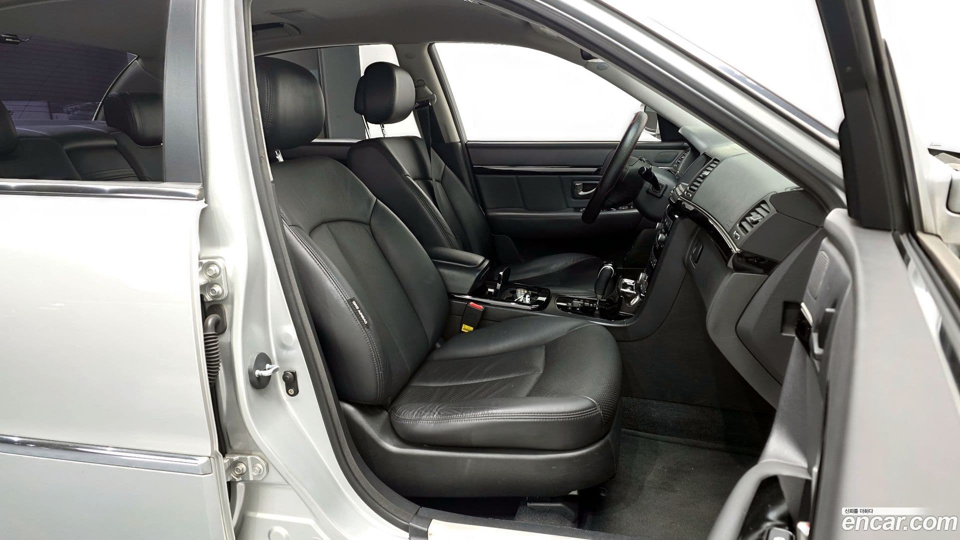 Main__Slider__Photo:OPIRUS Kia 2010.1-10