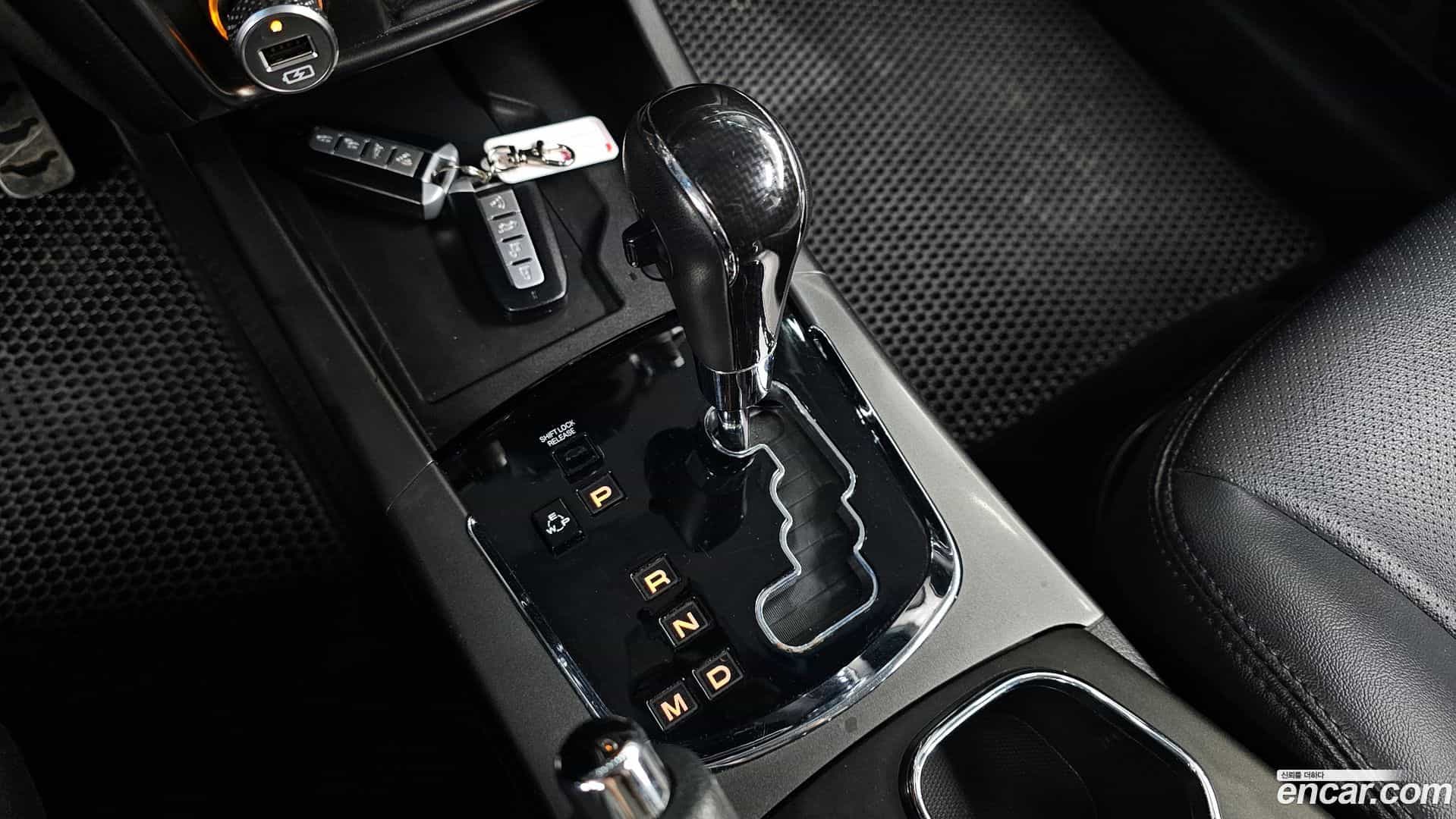 KORANDO KG_Mobility_Ssangyong 2017.0-INNER-009