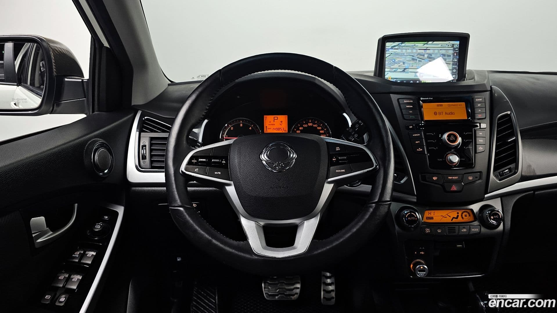 Main__Slider__Photo:KORANDO KG_Mobility_Ssangyong 2017.0-12