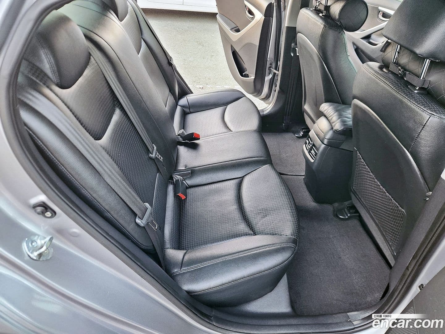 Main__Slider__Photo:AVANTE Hyundai 2013.8-11