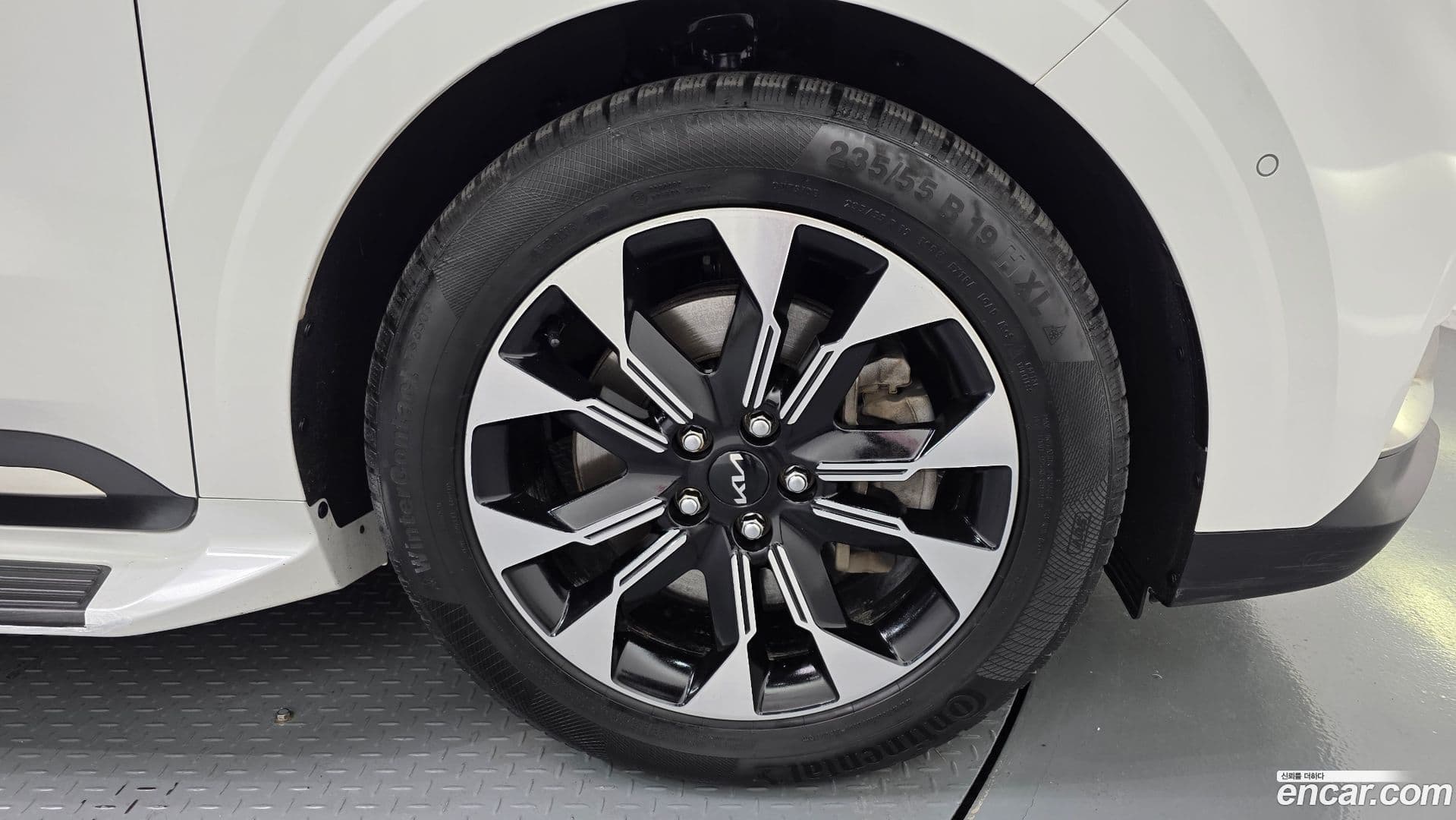 Main__Slider__Photo:Canival Kia 2022.10-4