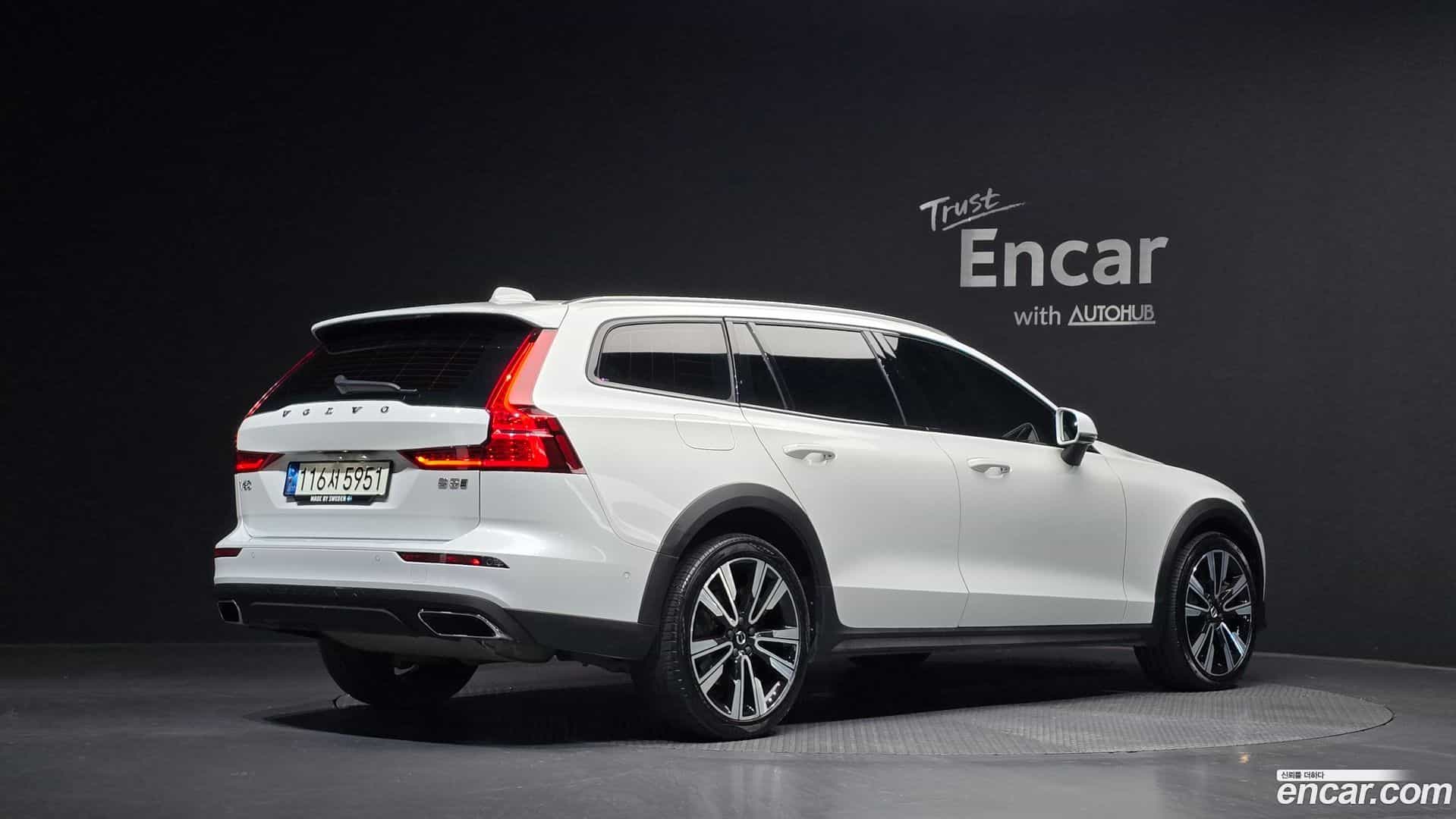 V60 Volvo 2021.11-OUTER-002