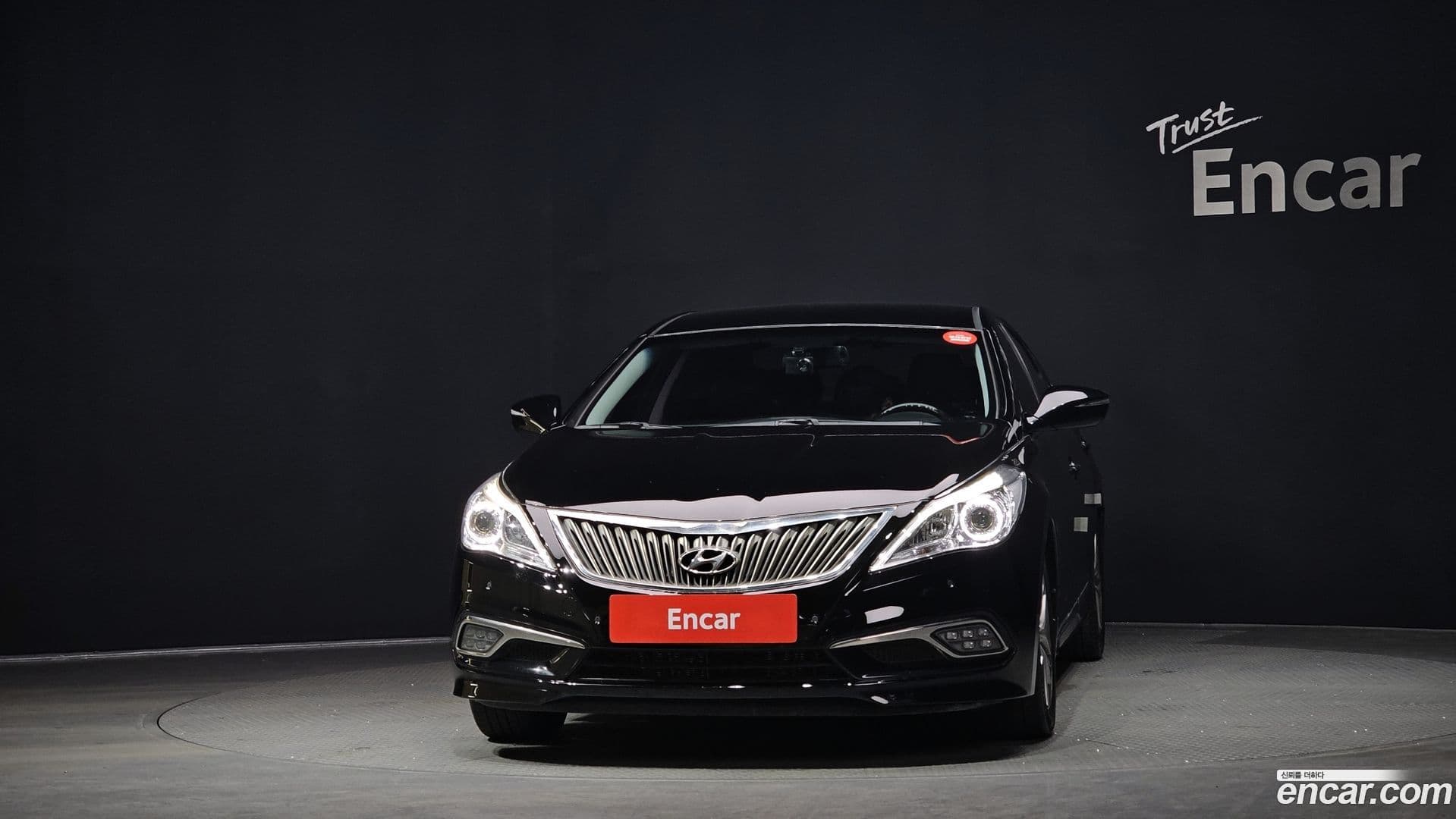 Main__Slider__Photo:Grandeur Hyundai 2015.6-2