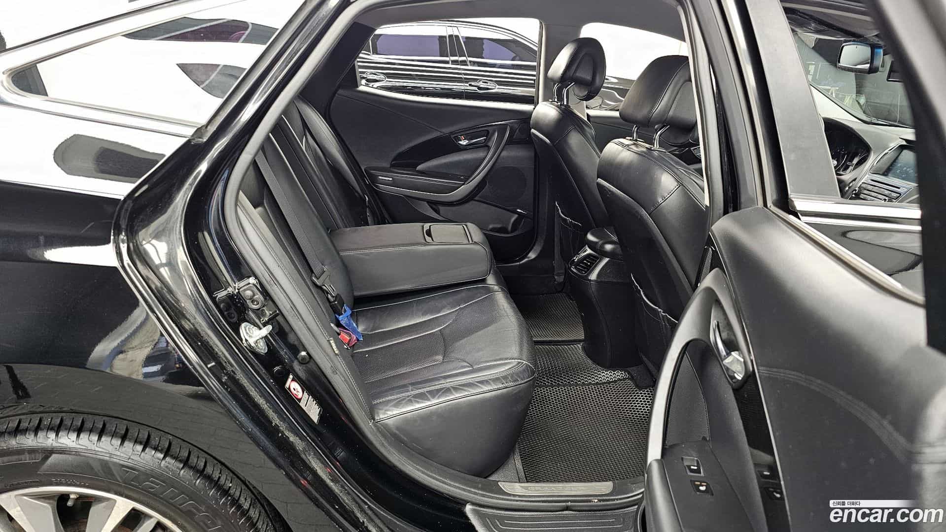 Grandeur Hyundai 2015.6-OPTION-016