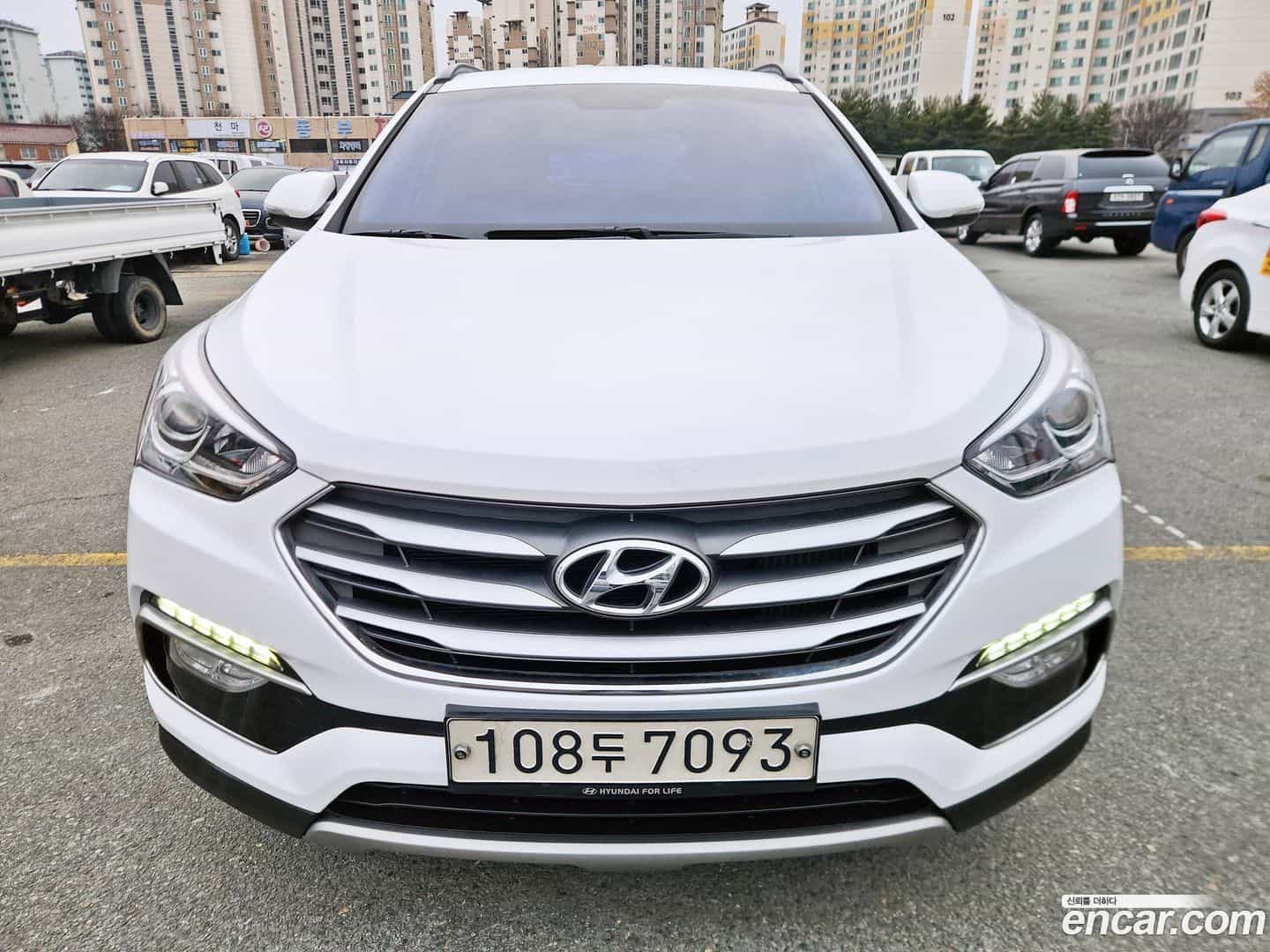 Santafe Hyundai 2015.9-OUTER-003