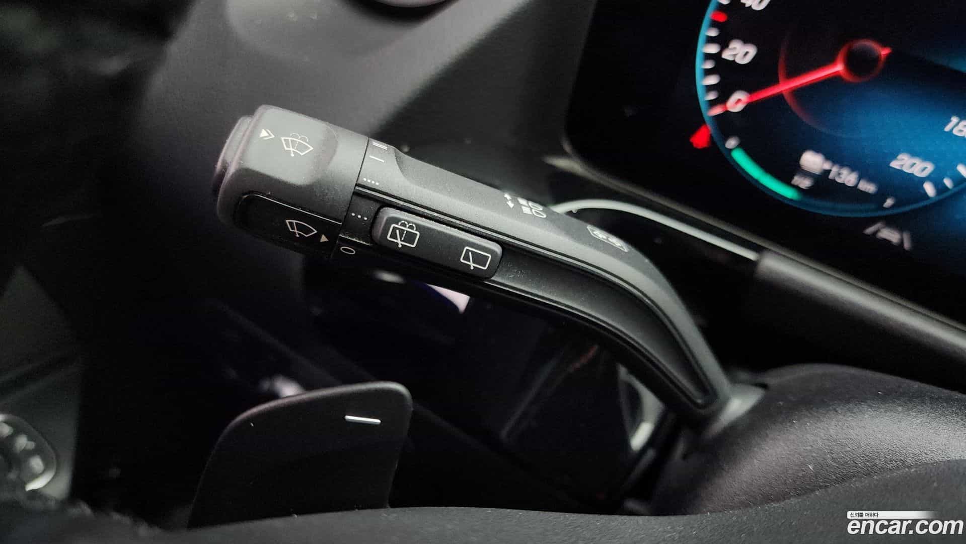 EQA Mercedes-Benz 2021.10-OPTION-022