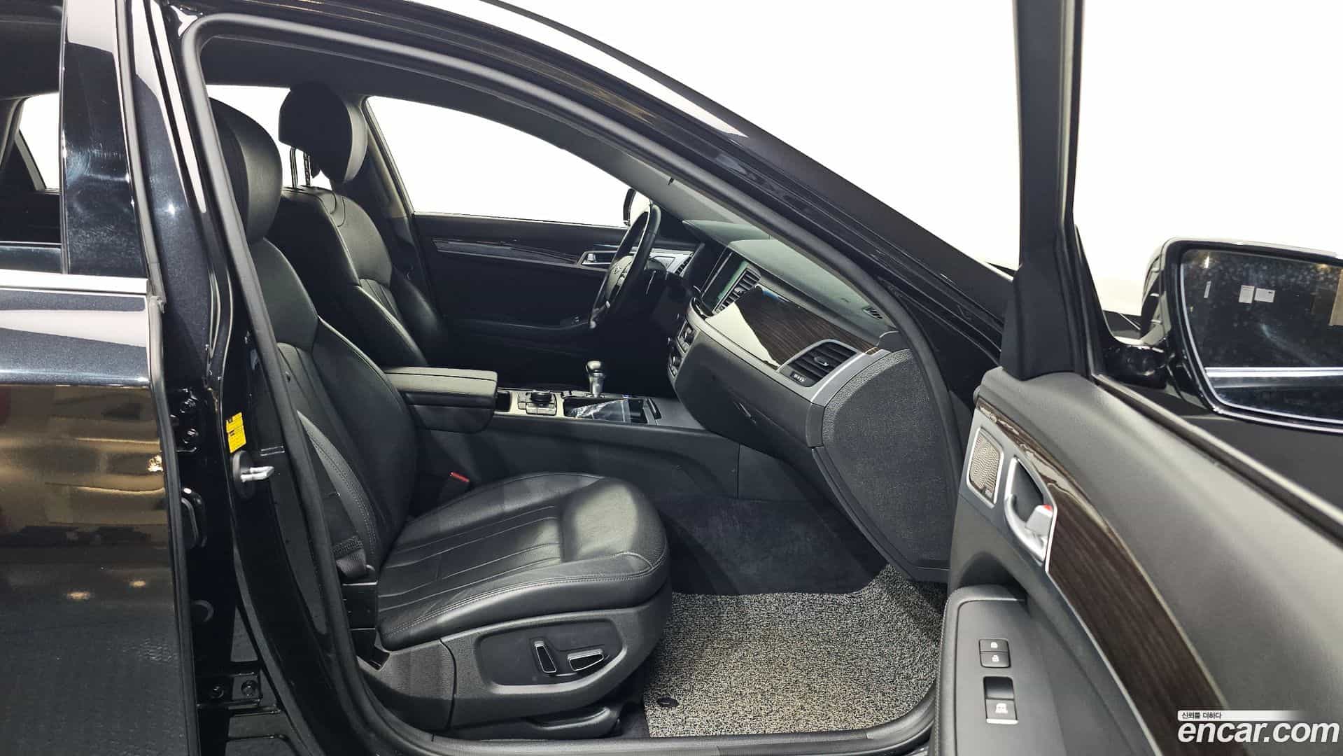 G80 Genesis 2018.3-OPTION-015