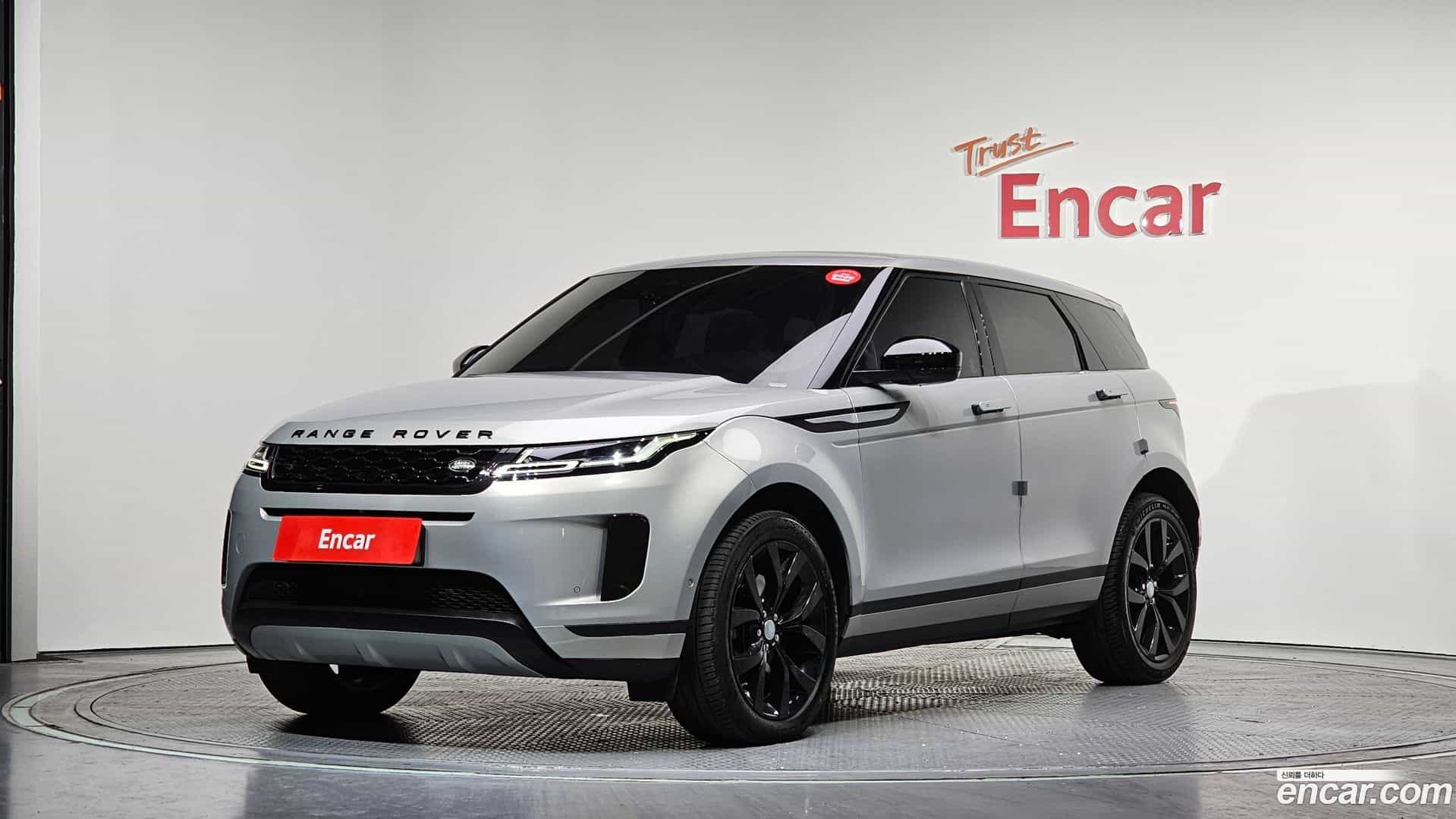 Range Rover Evoque Land Rover 2020.0-OUTER-001