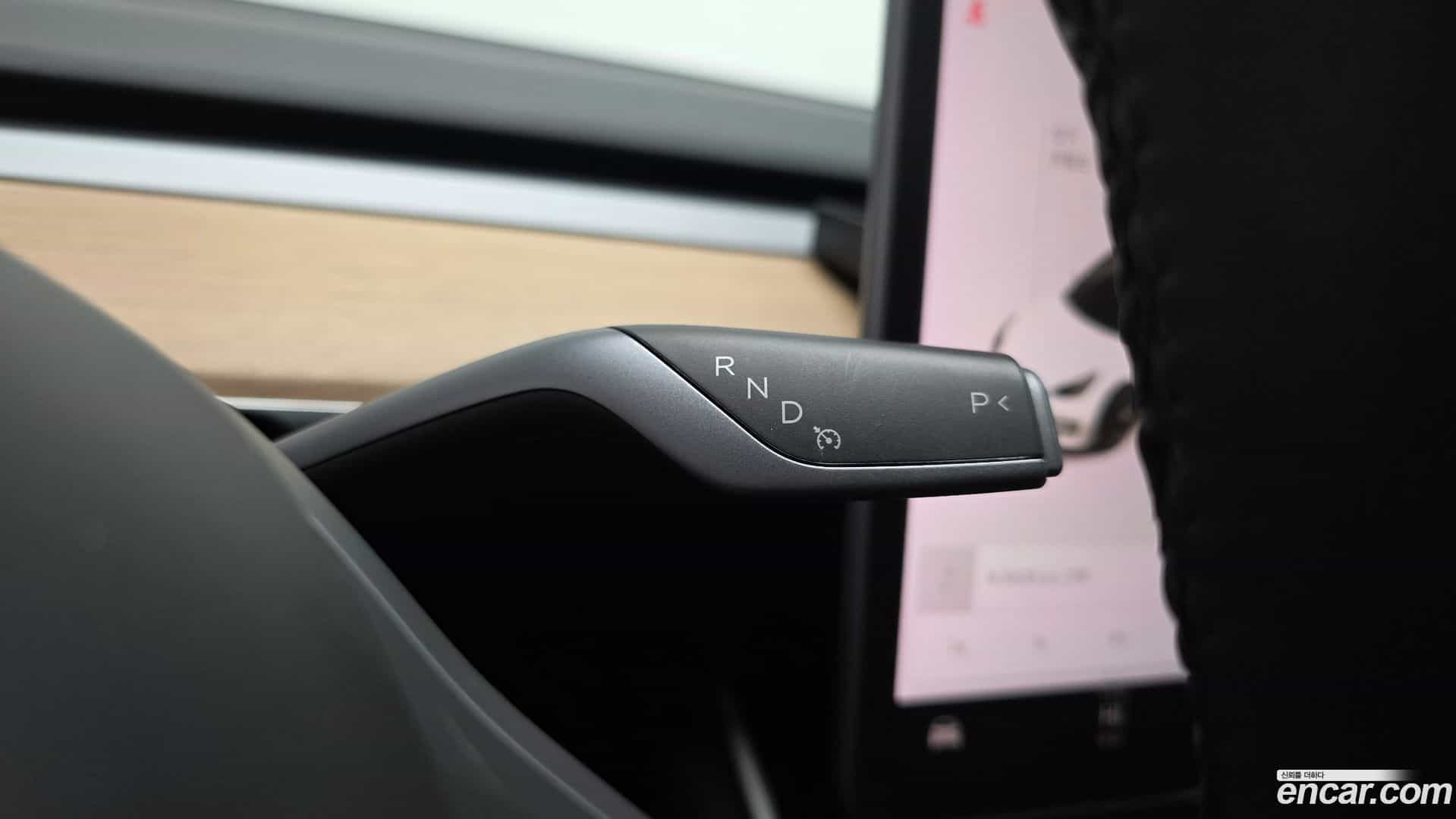 Model 3 Tesla 2020.2-INNER-009