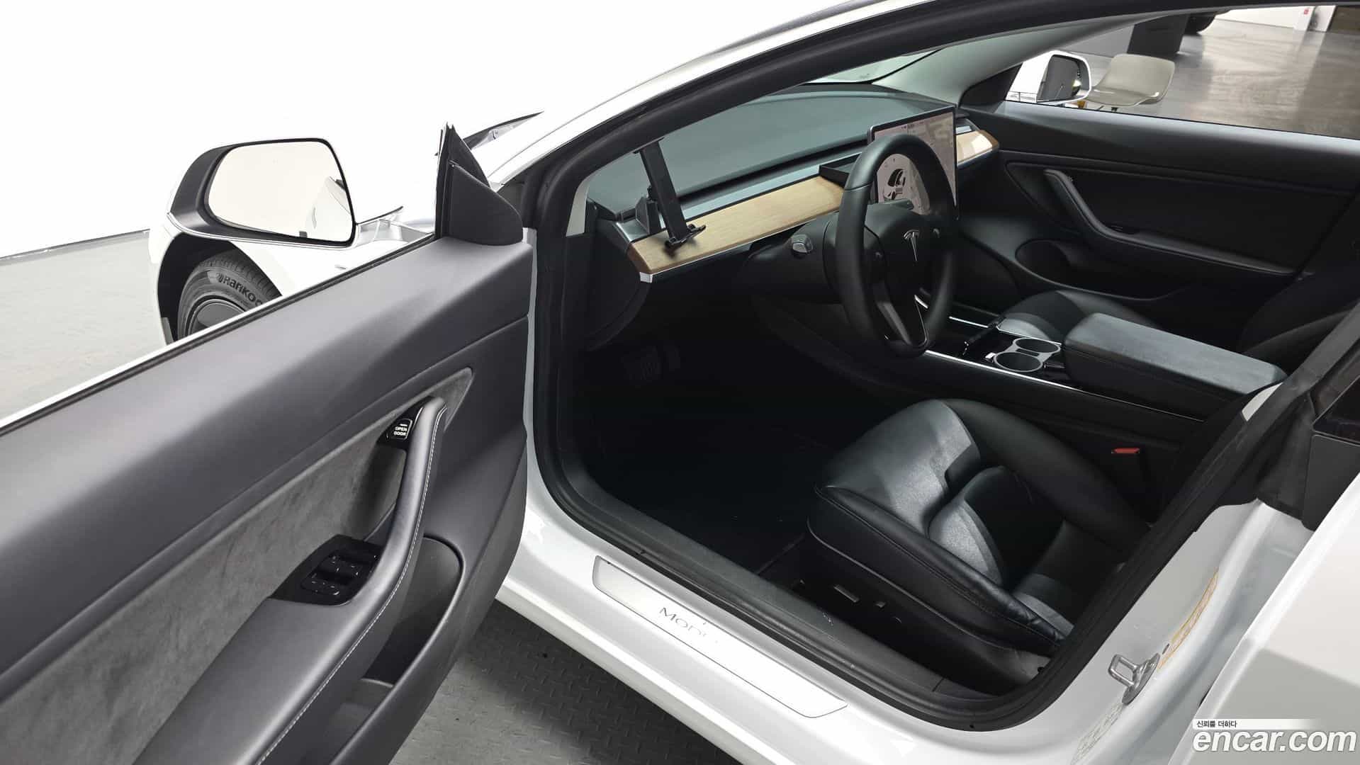 Model 3 Tesla 2020.2-OPTION-015