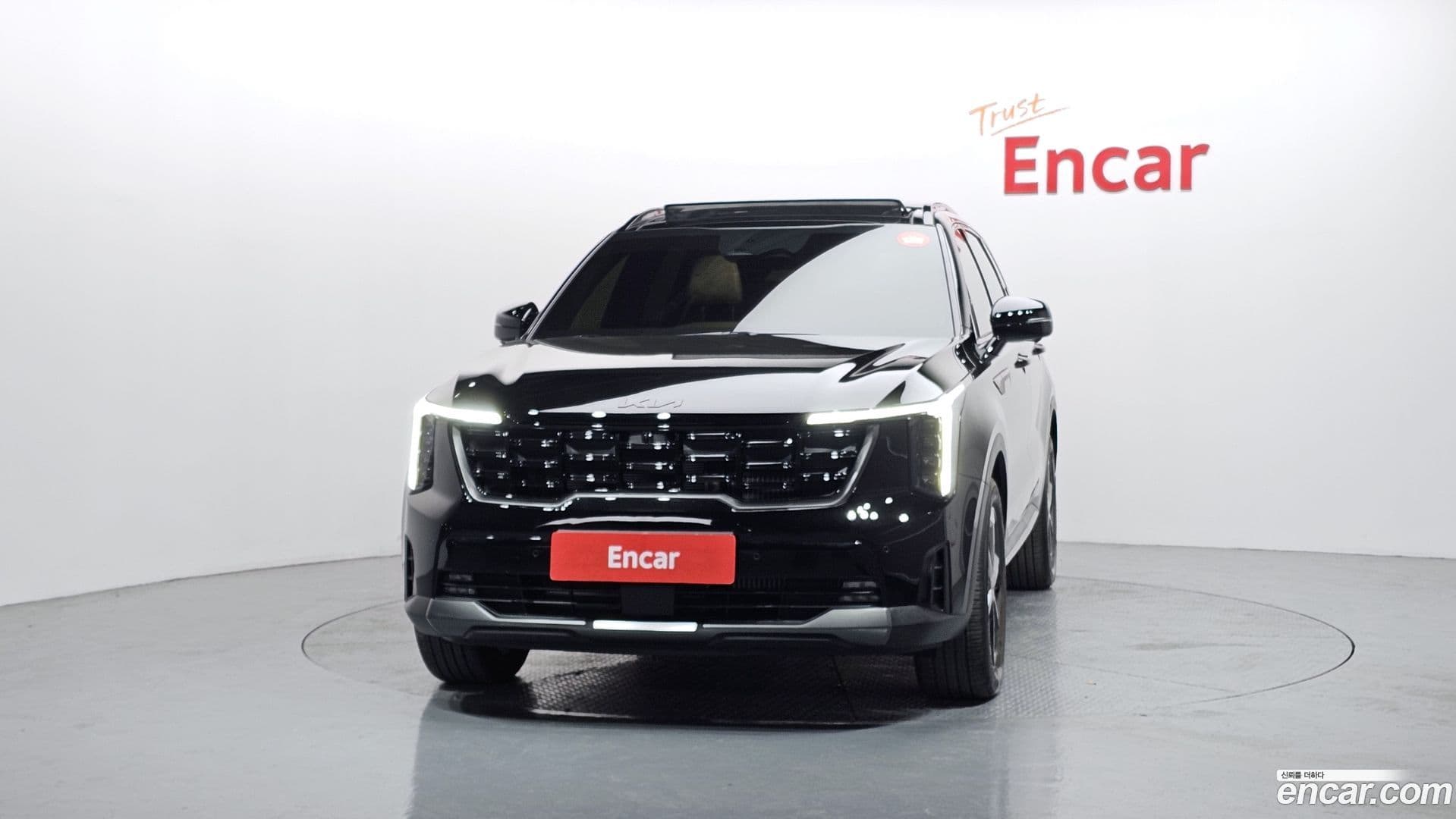 Main__Slider__Photo:Sorento Kia 2025.9-2