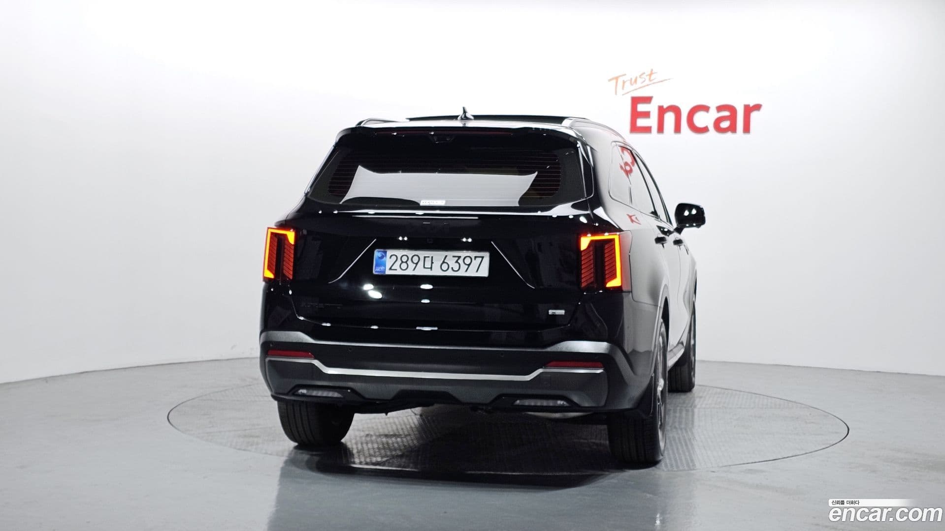 Main__Slider__Photo:Sorento Kia 2025.9-3