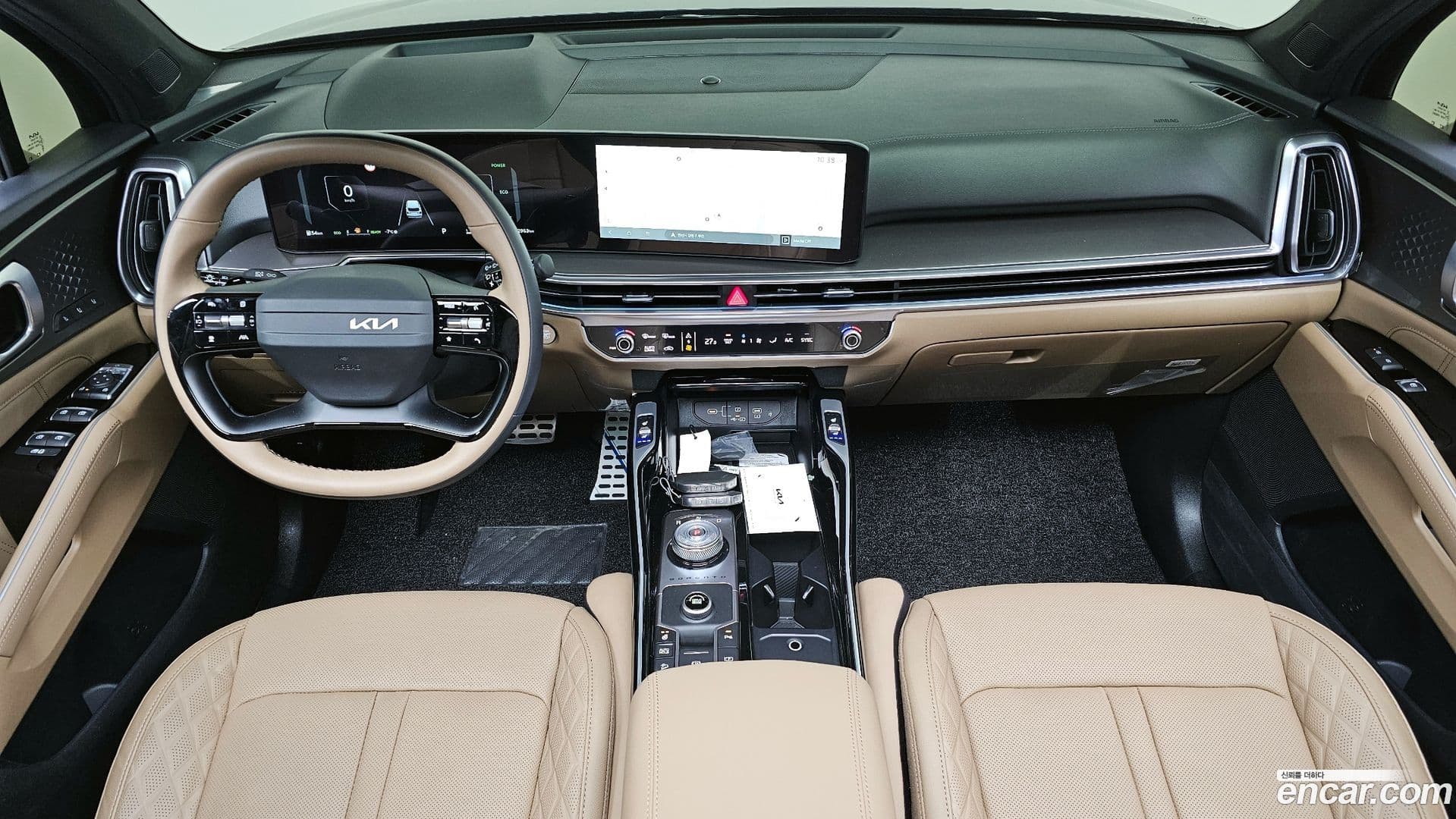 Main__Slider__Photo:Sorento Kia 2025.9-6