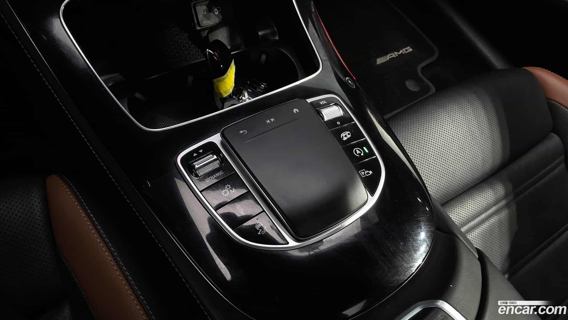 E-Class Mercedes-Benz 2022.3-OPTION-021