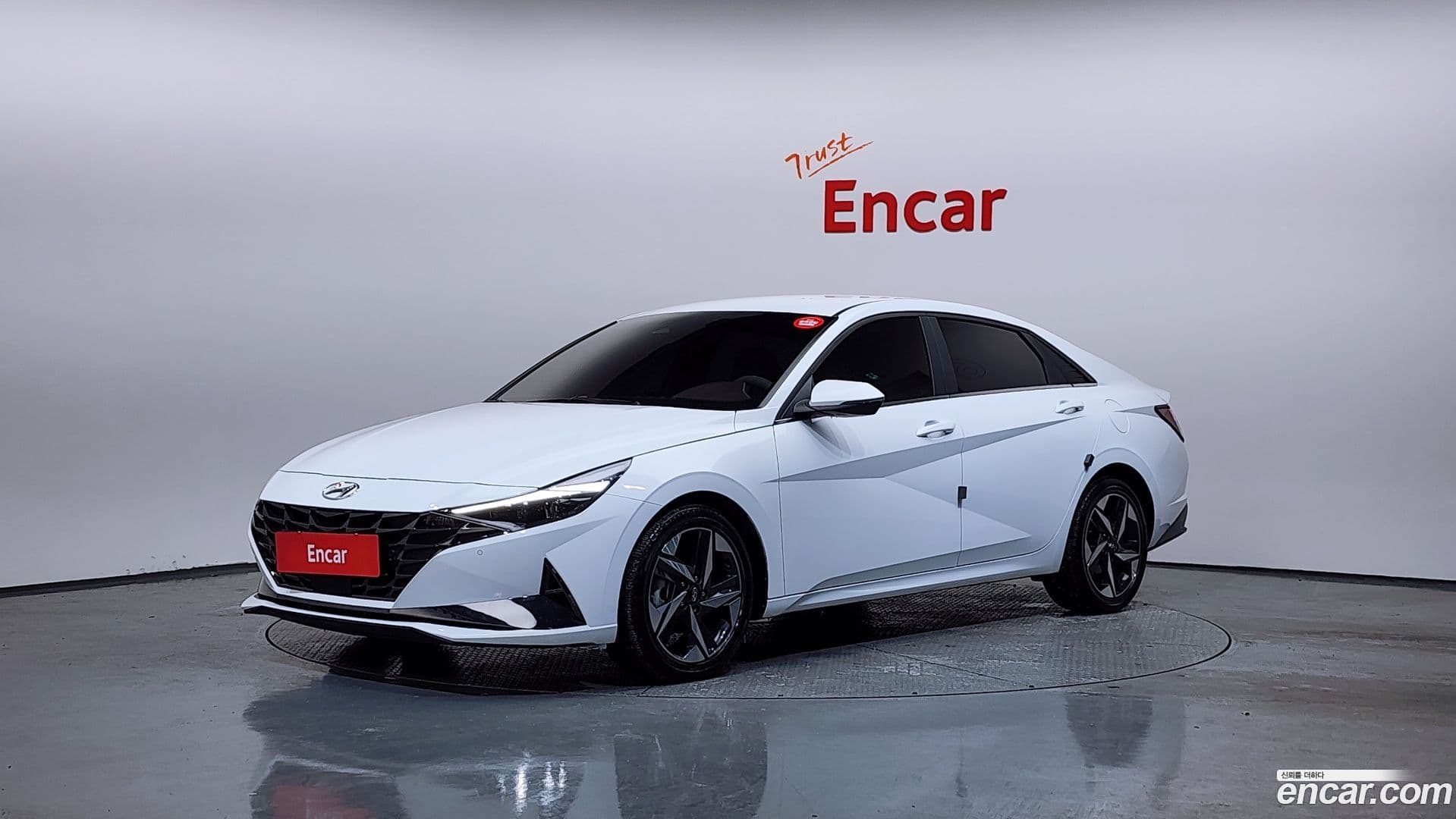 Main__Slider__Photo:AVANTE Hyundai 2022.11-0