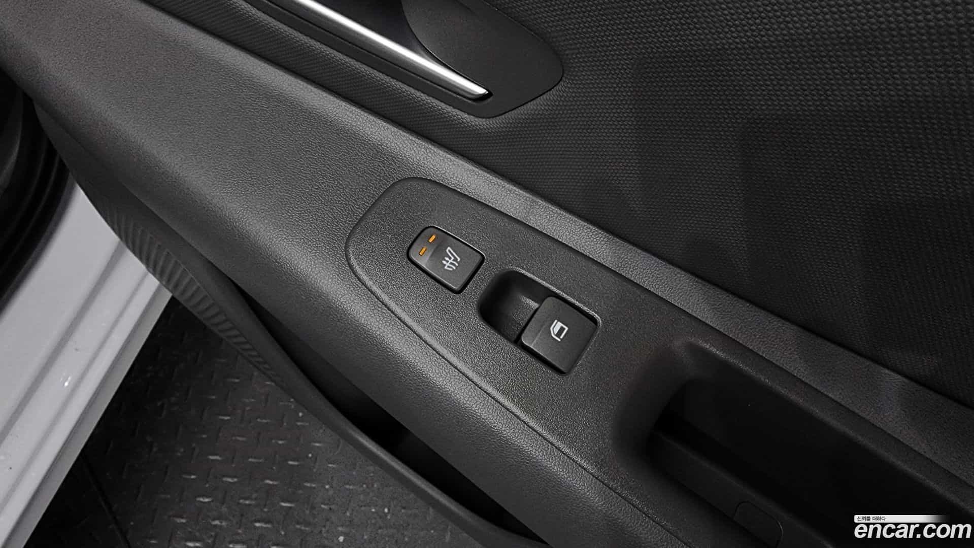 AVANTE Hyundai 2022.11-OPTION-023