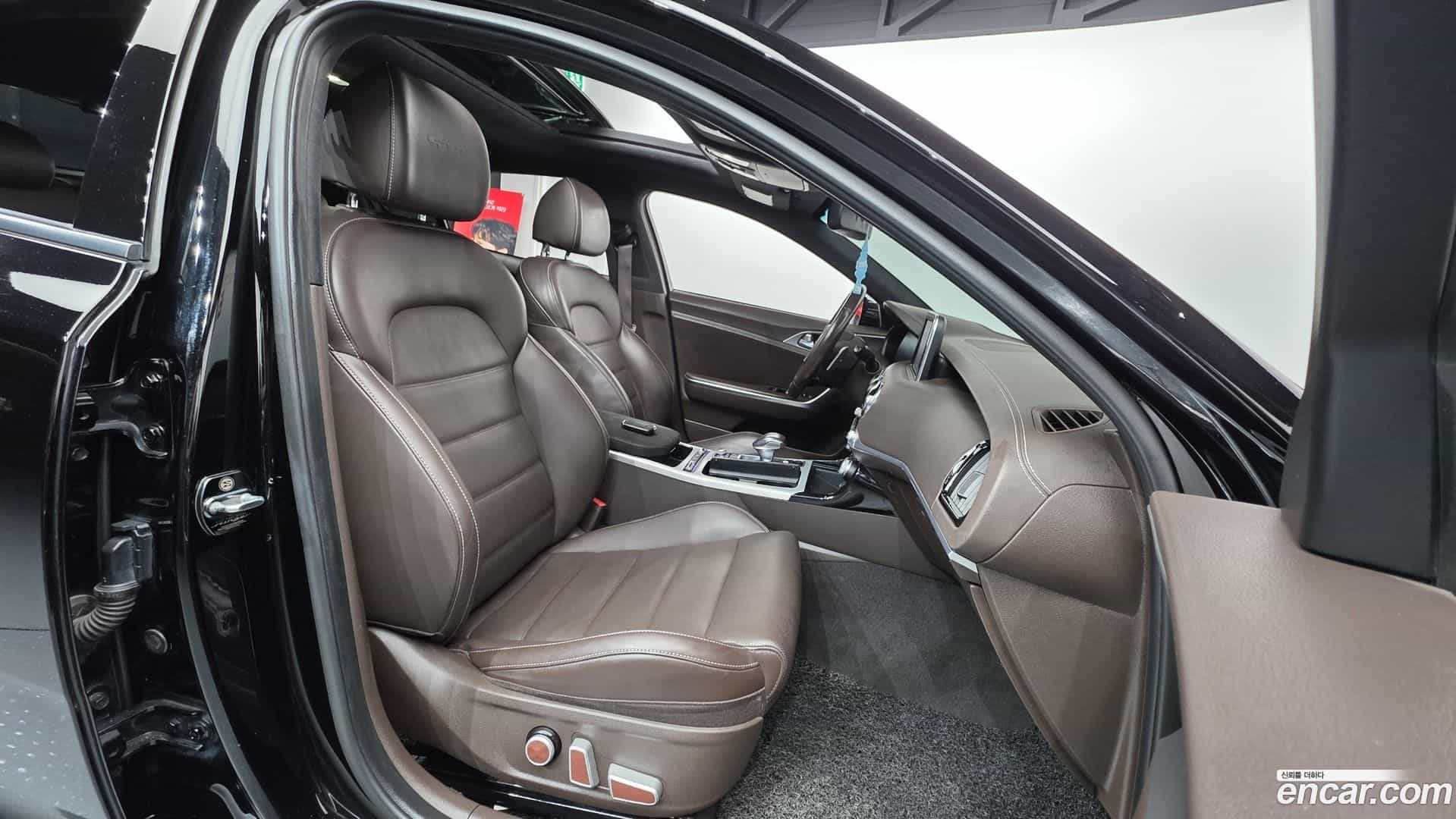 Stinger Kia 2018.7-INNER-010