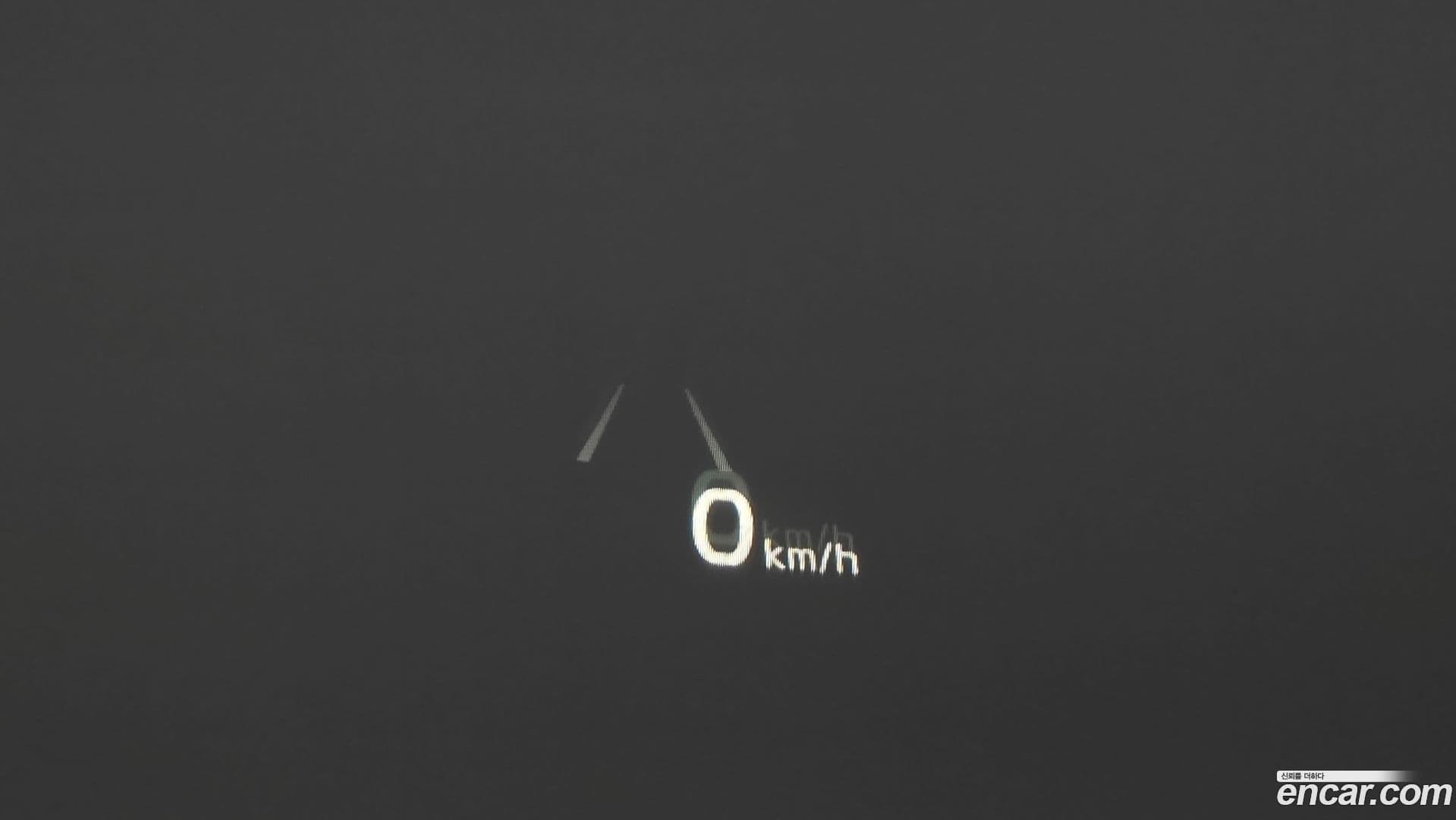 Main__Slider__Photo:Stinger Kia 2018.7-10